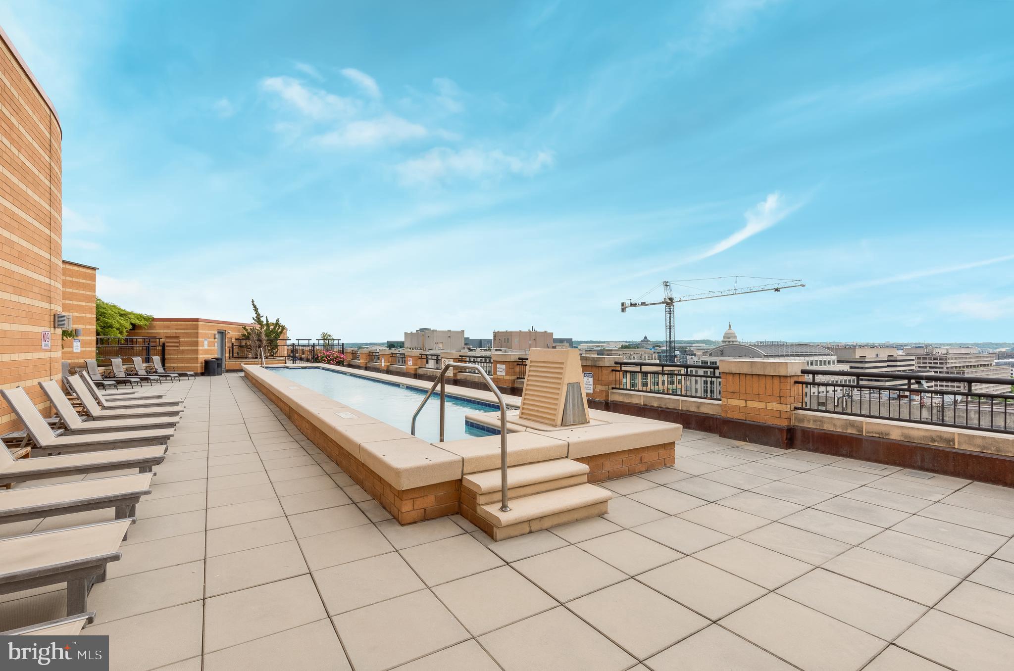 400 MASSACHUSETTS AVE NW #905