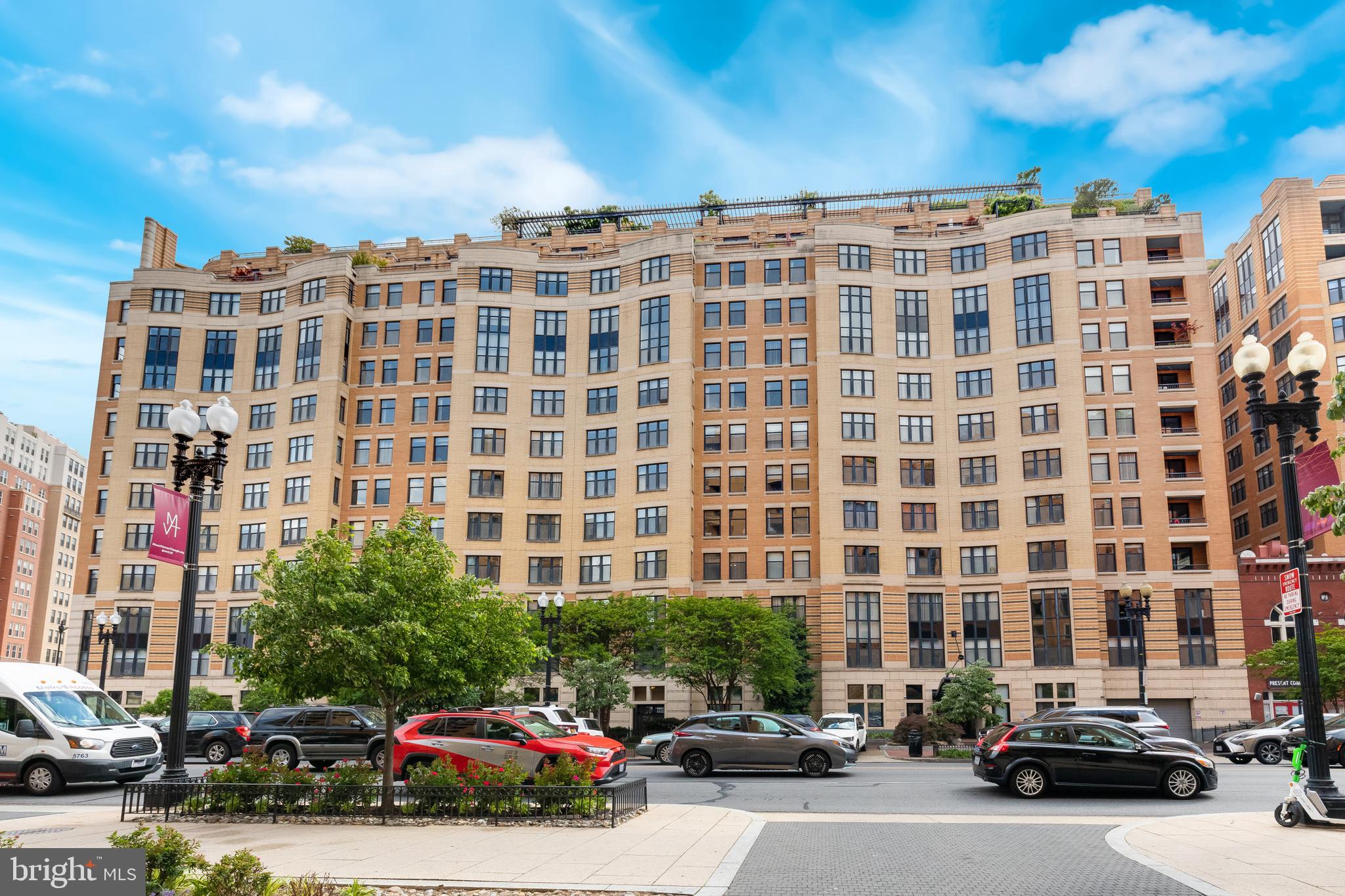400 MASSACHUSETTS AVE NW #905