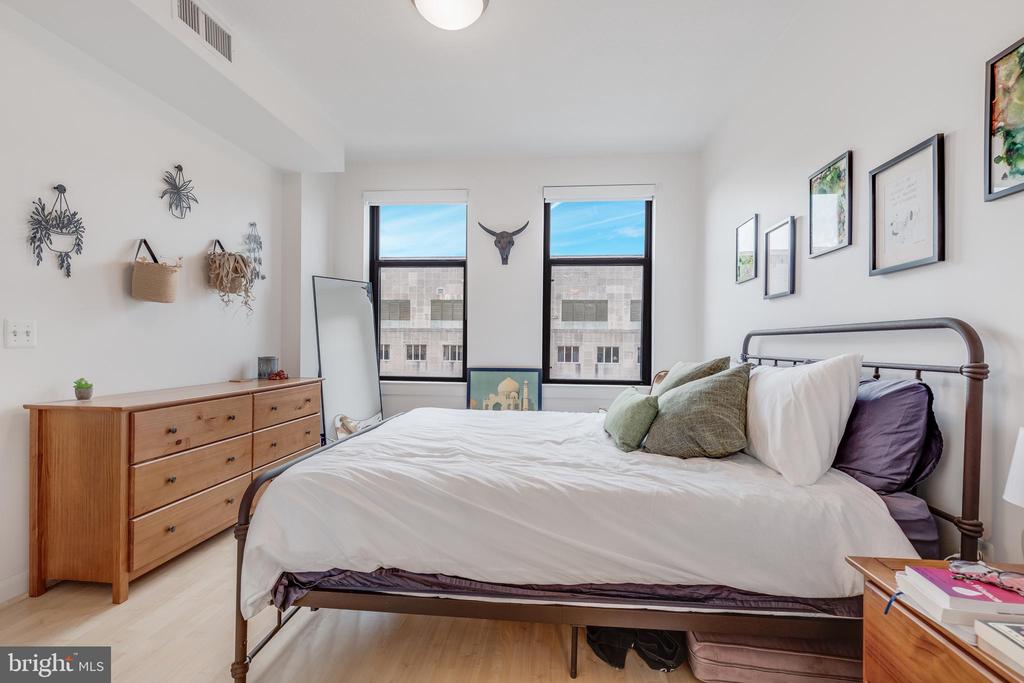 400 MASSACHUSETTS AVE NW #905