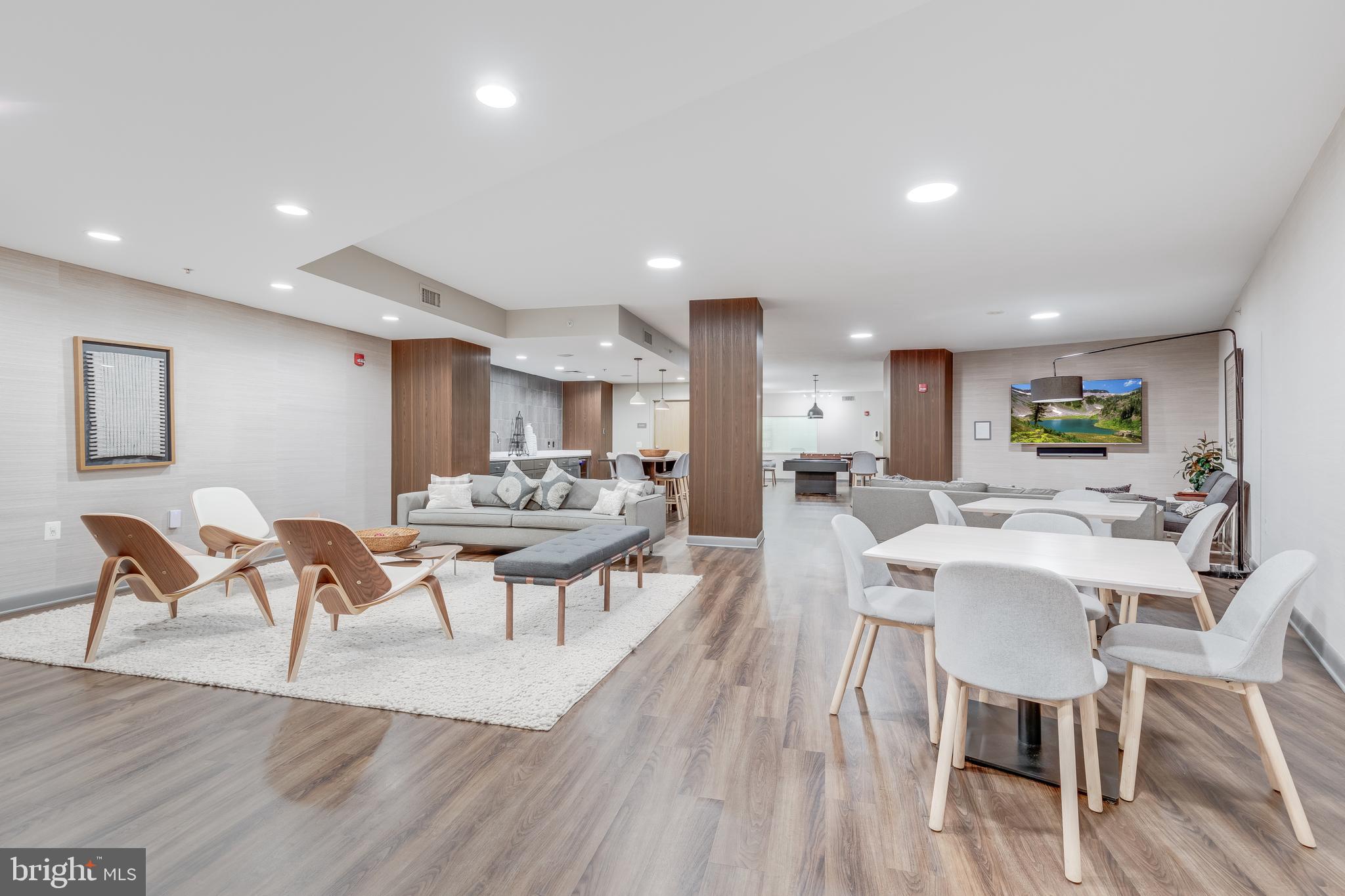 400 MASSACHUSETTS AVE NW #905