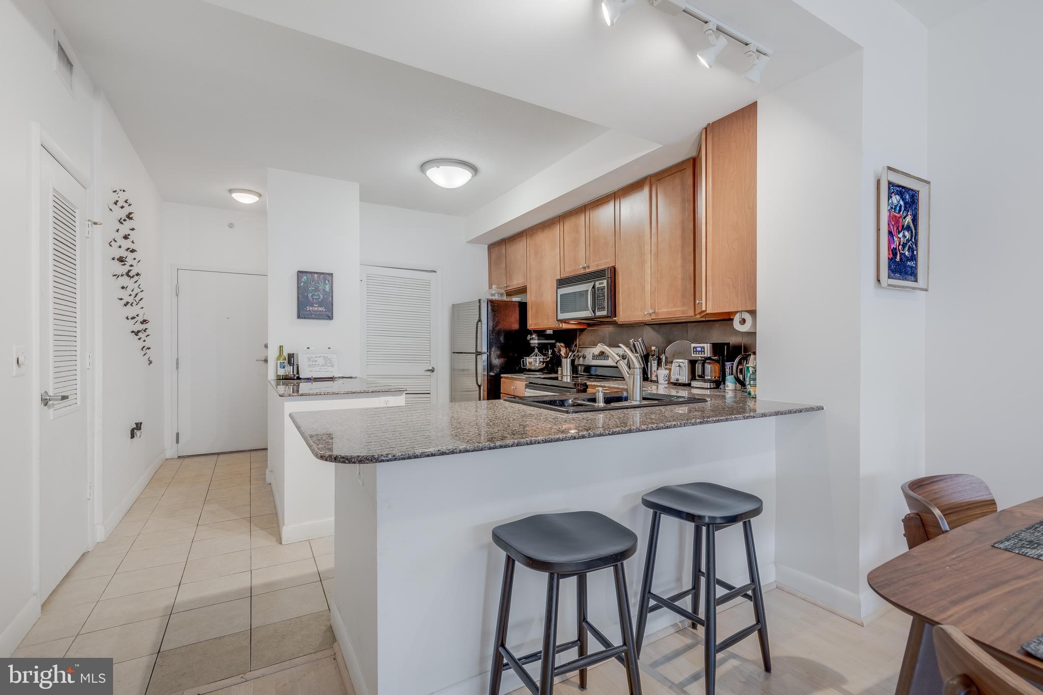 400 MASSACHUSETTS AVE NW #905
