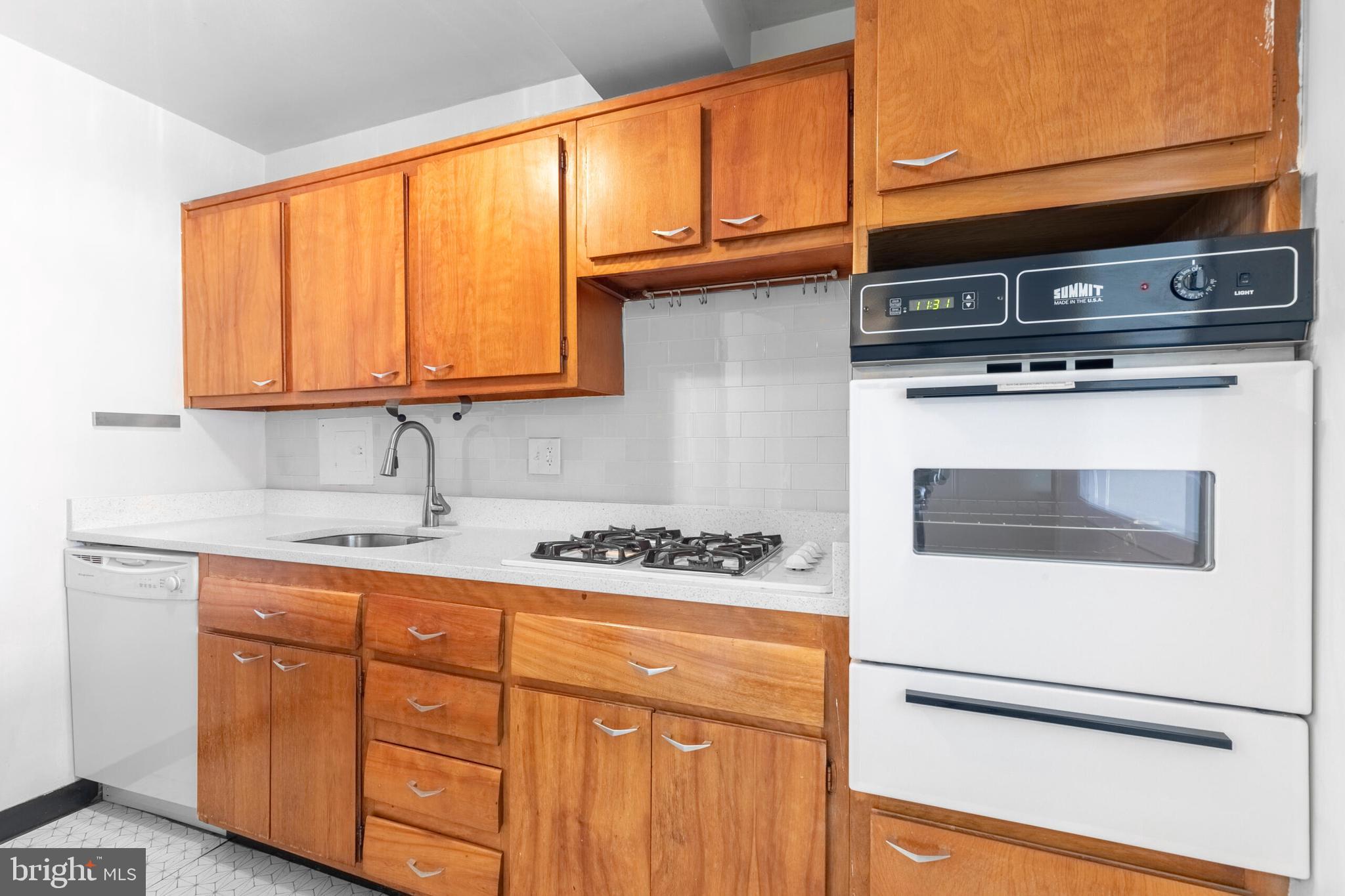 730 24th St NW #410