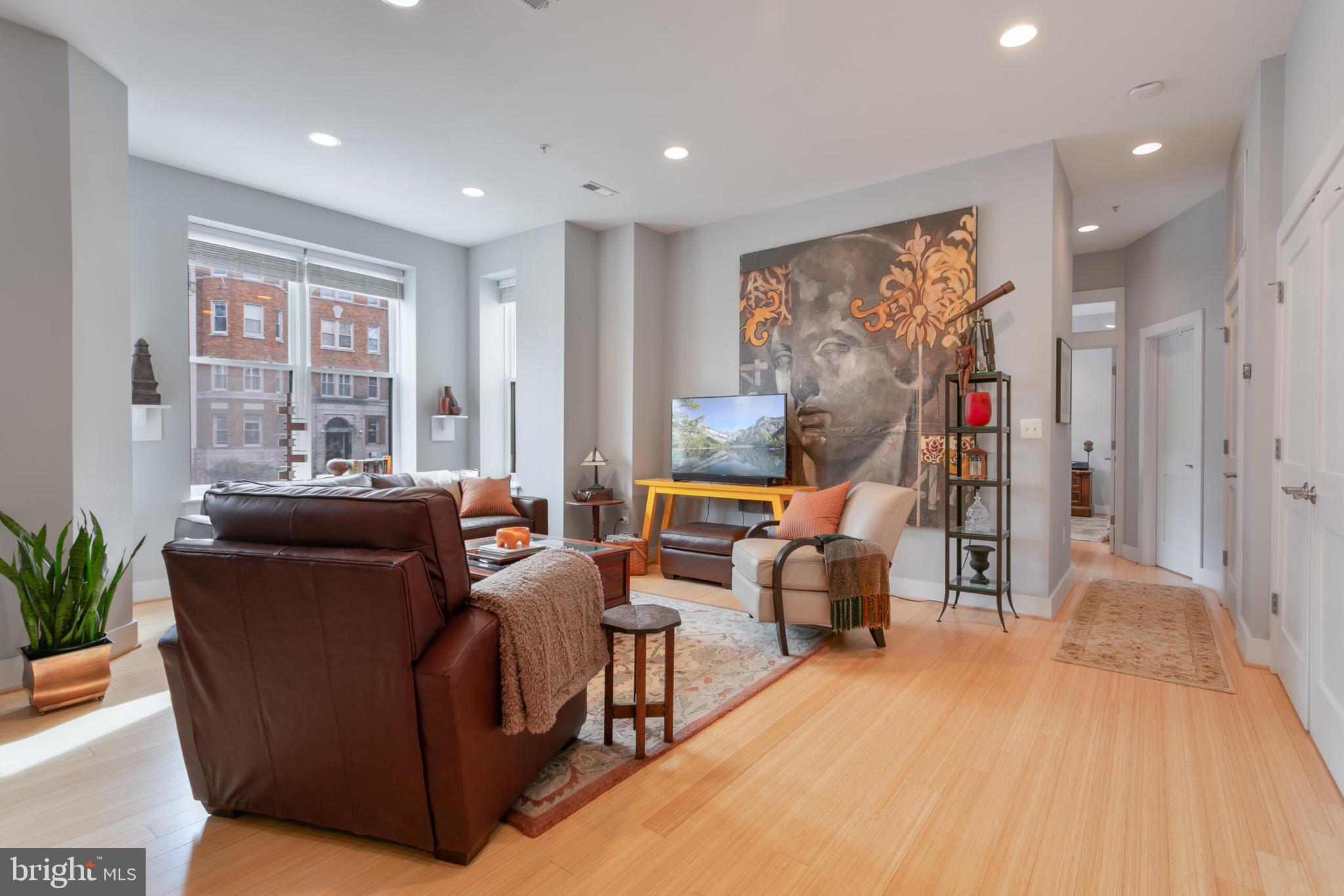 1300 Euclid St NW #4