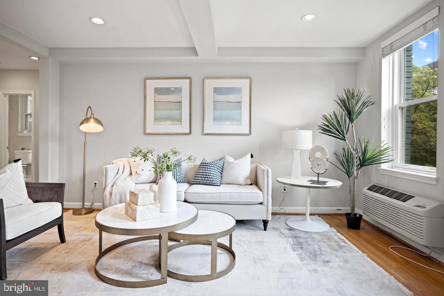 1810 CALIFORNIA ST NW #201