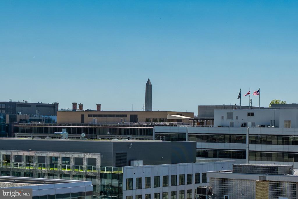 1177 22ND STREET NW Unit: 2E