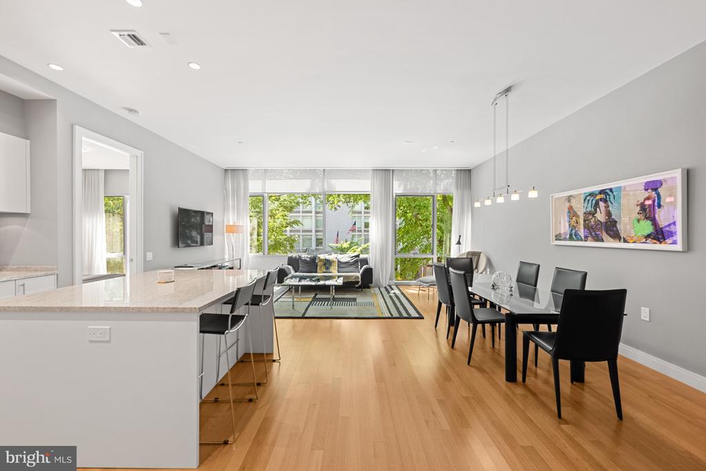 1177 22ND STREET NW Unit: 2E