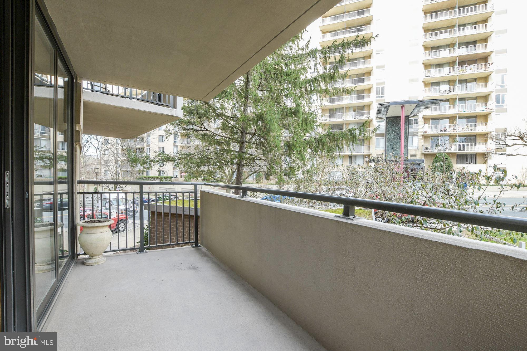 4620 N Park Ave #211e