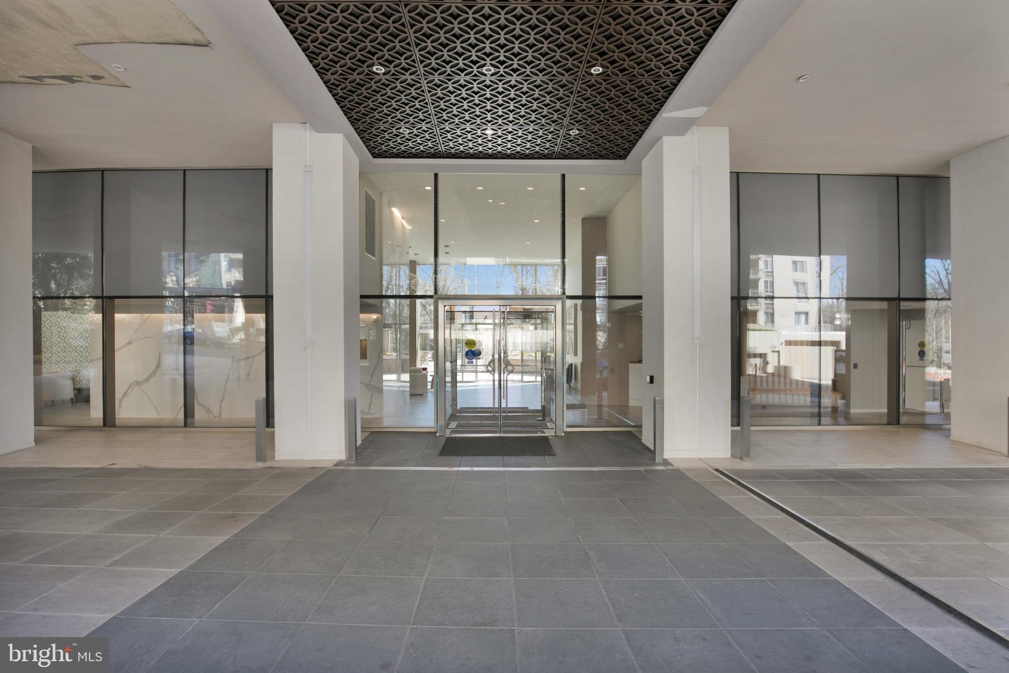 4620 N Park Ave #211e