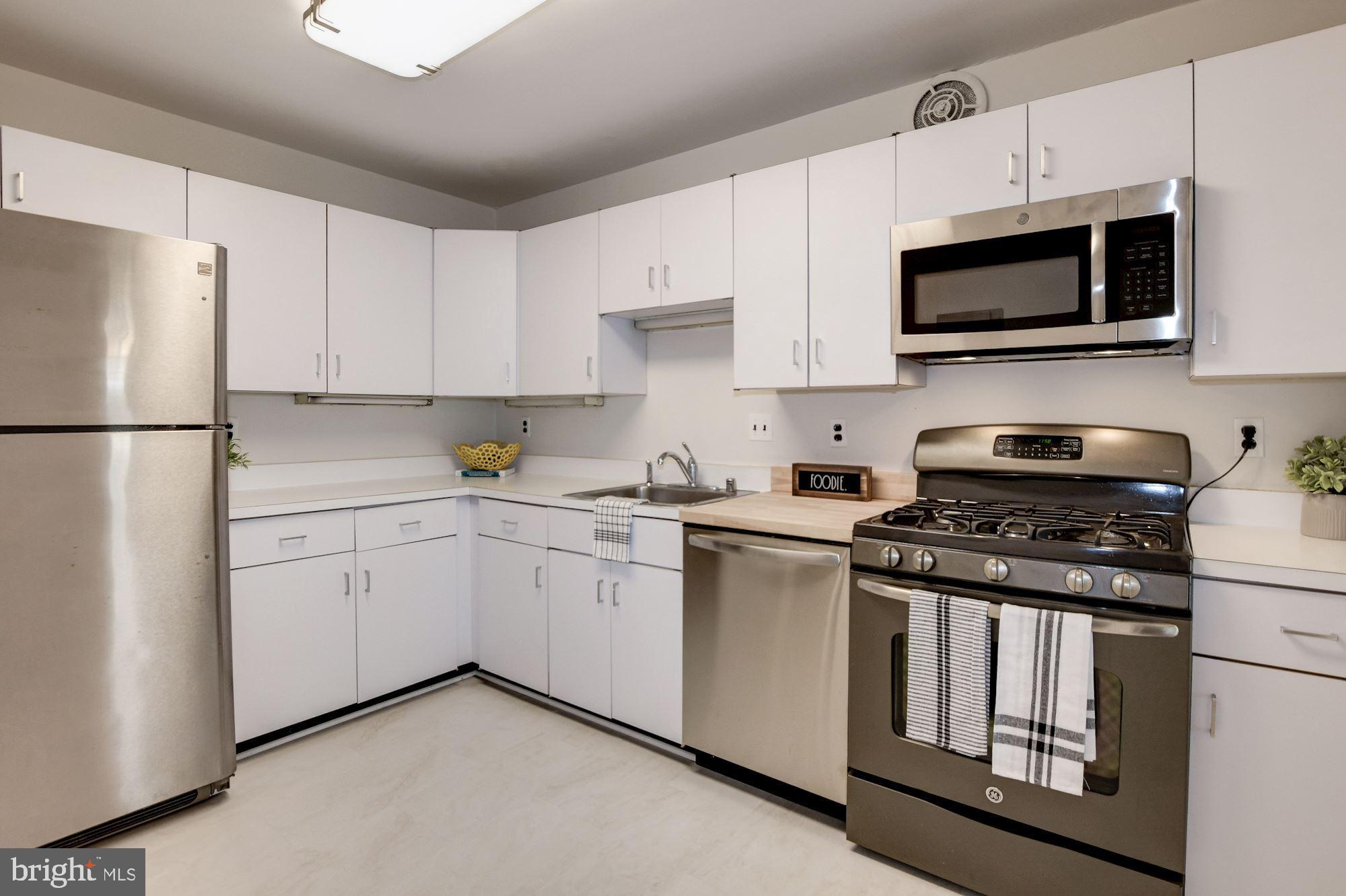 4620 N Park Ave #211e