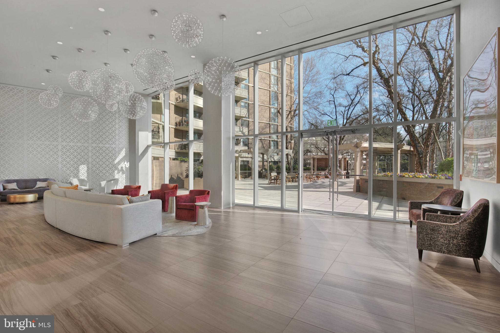 4620 N Park Ave #211e