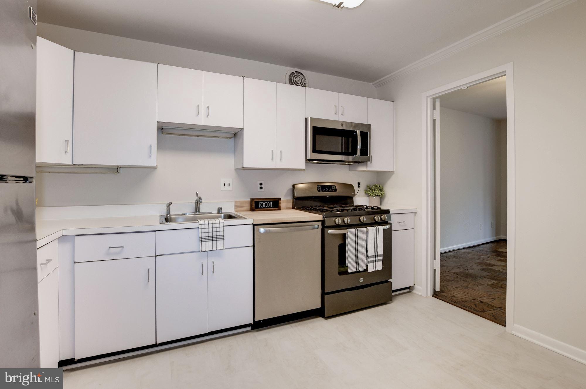 4620 N Park Ave #211e