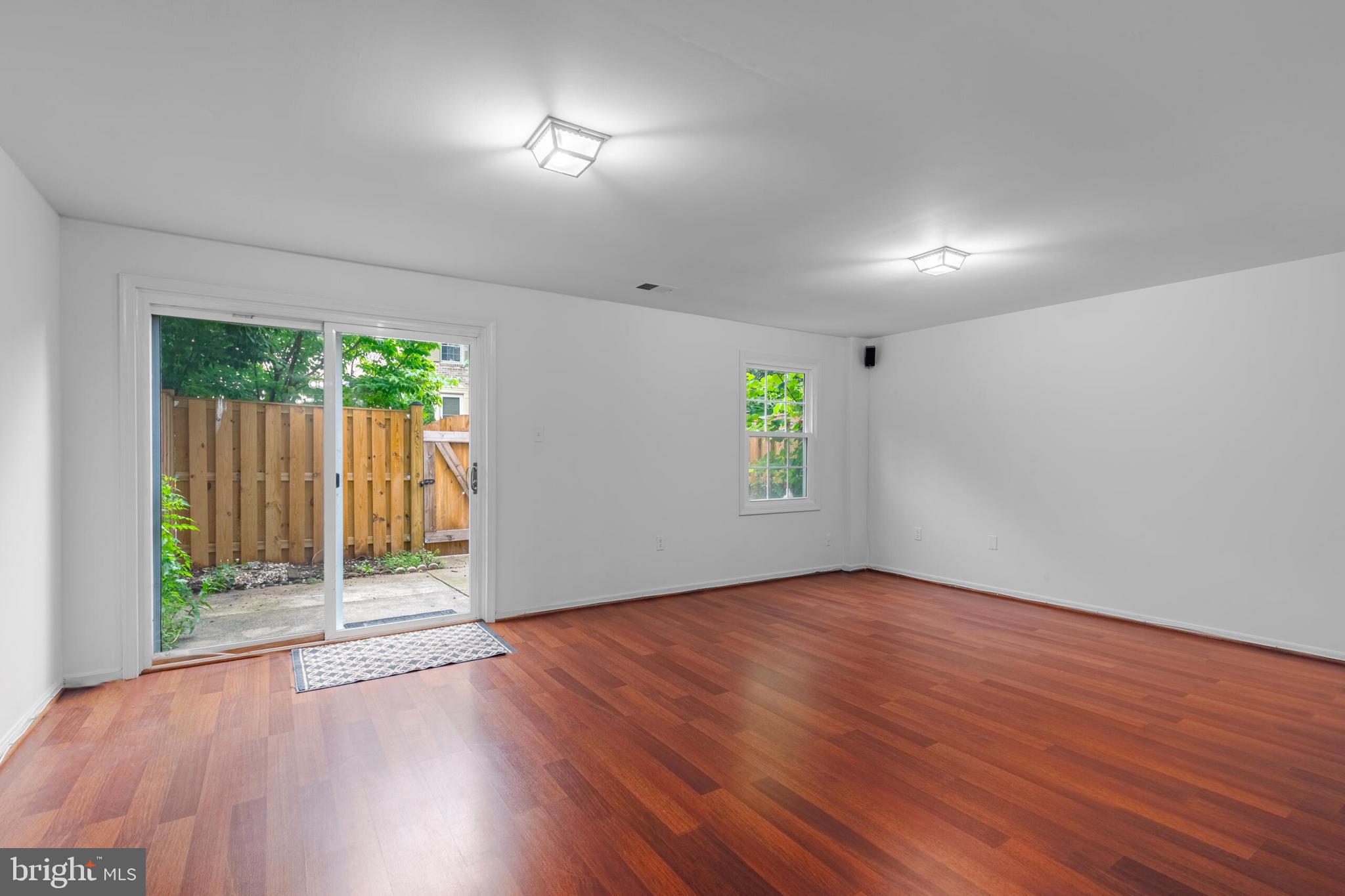 7470 WESTLAKE TER #14