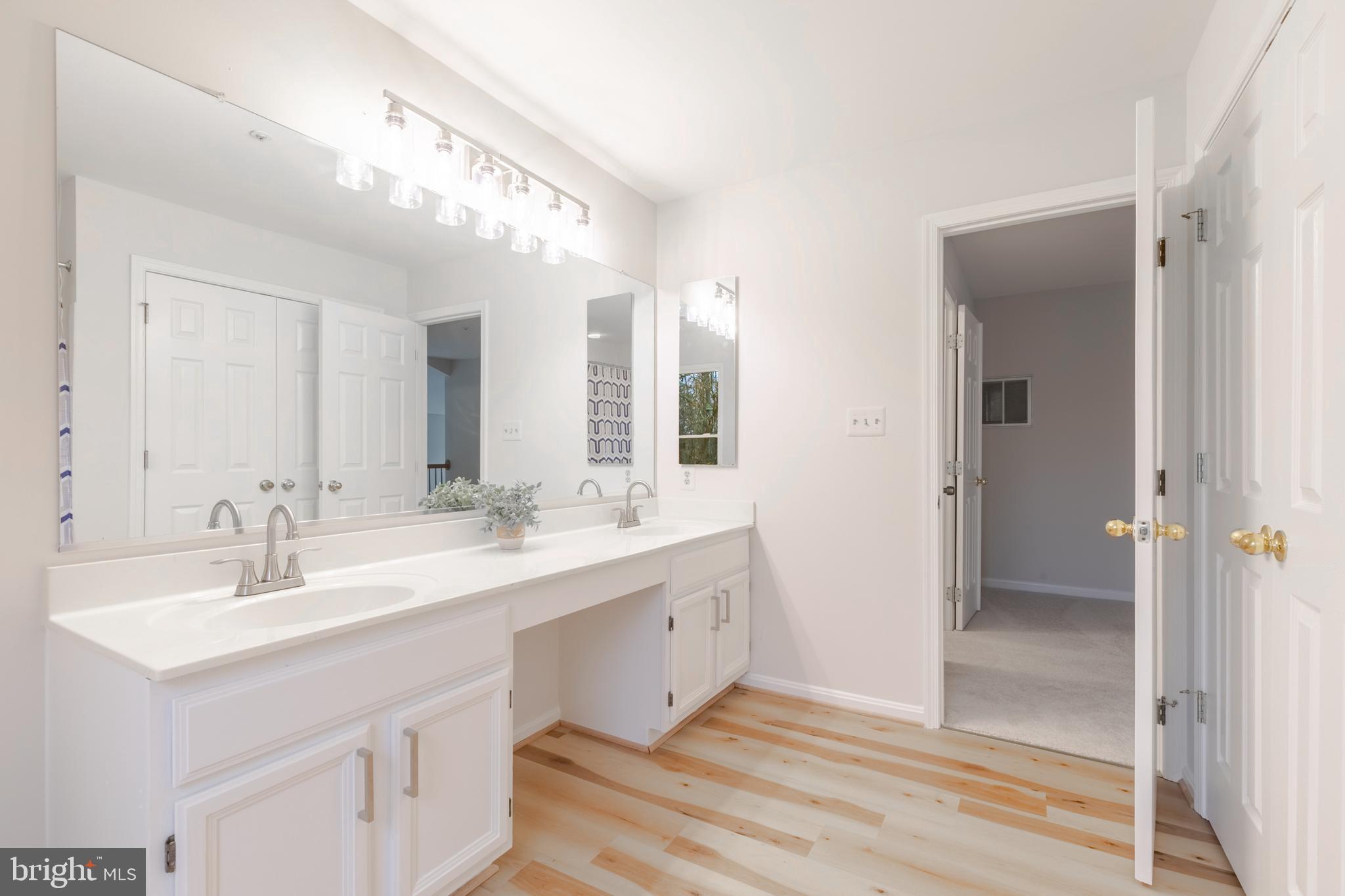 6314 Wood Pointe Dr