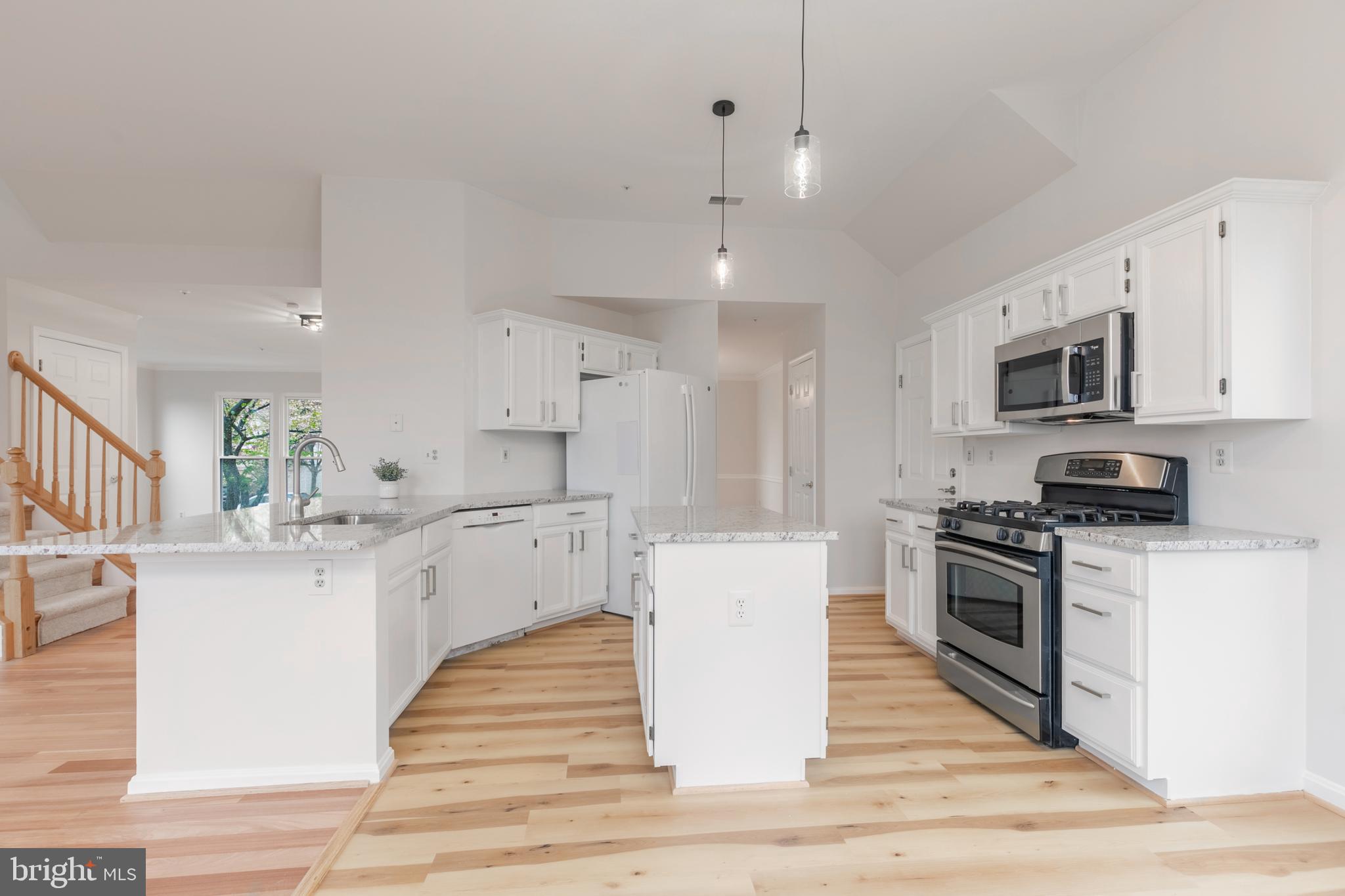 6314 Wood Pointe Dr