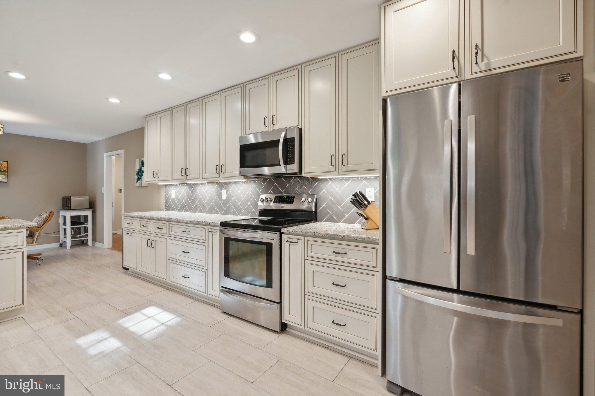 12805 DURNESS CIRCLE