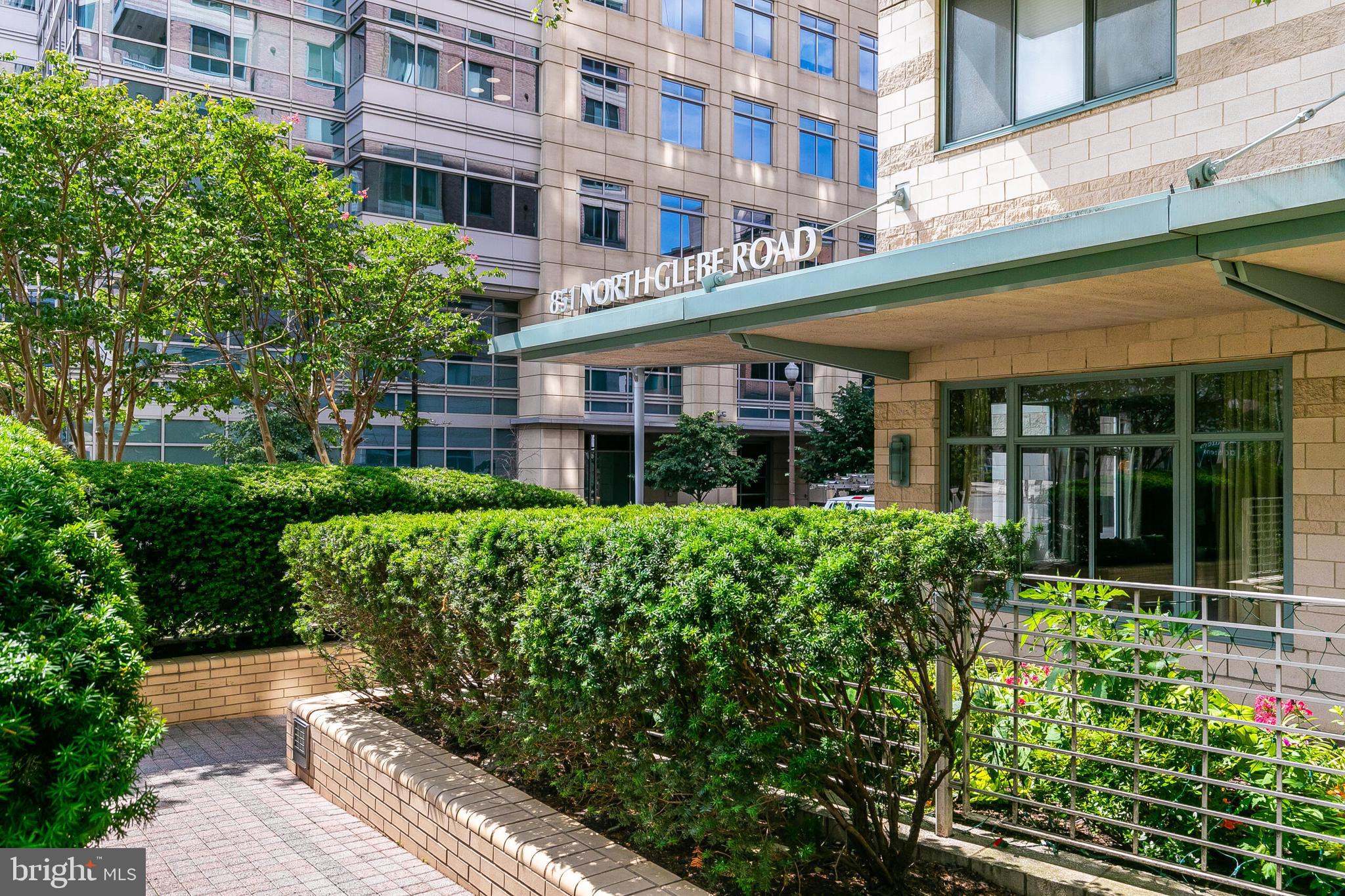 851 N Glebe Rd #1413