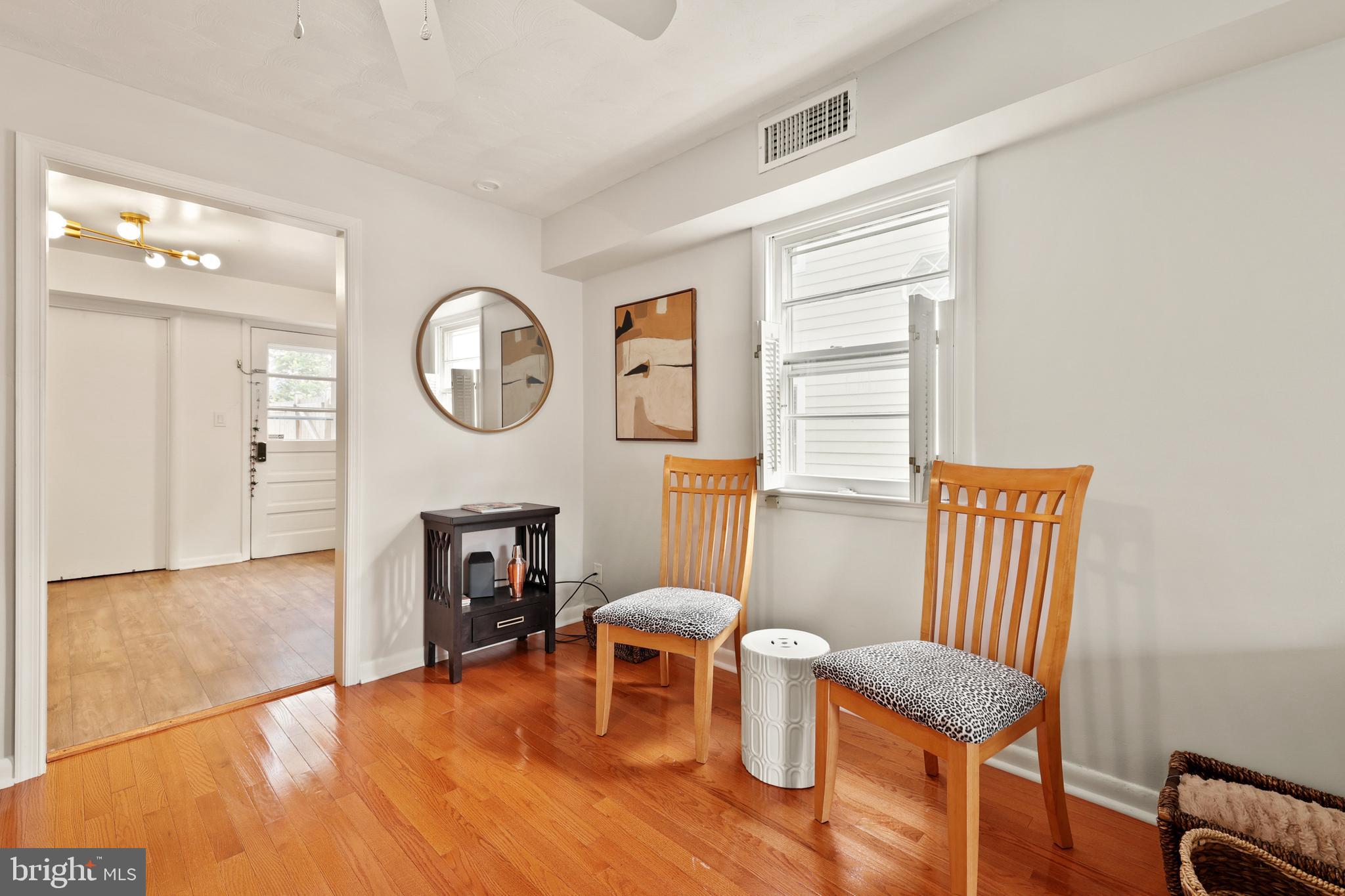323 N Fayette STREET