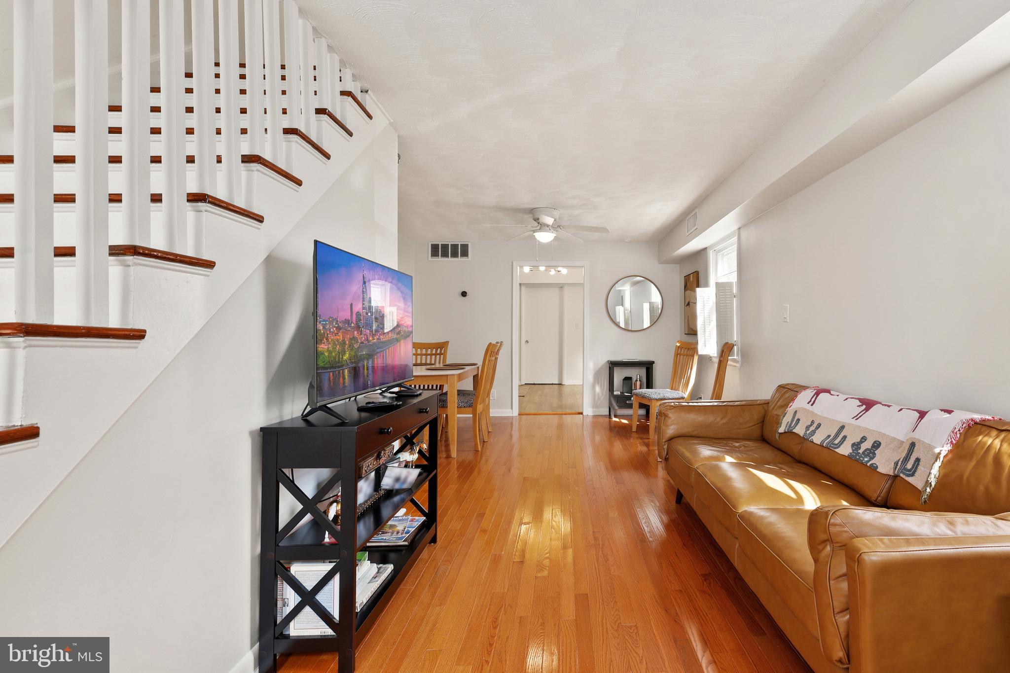 323 N Fayette STREET