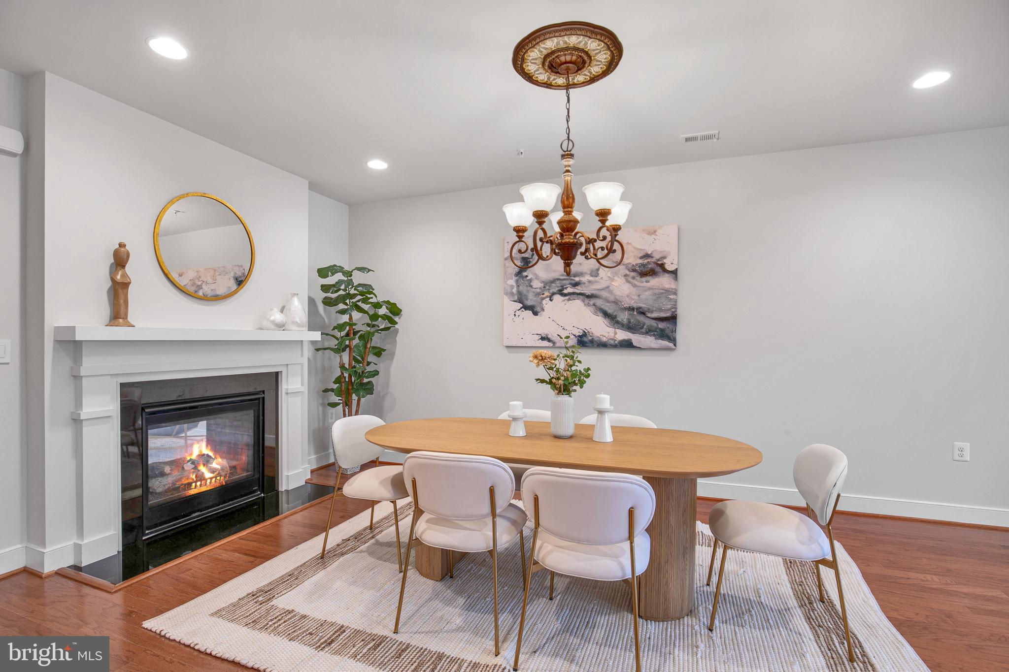 2407 Conoy STREET Unit: 102