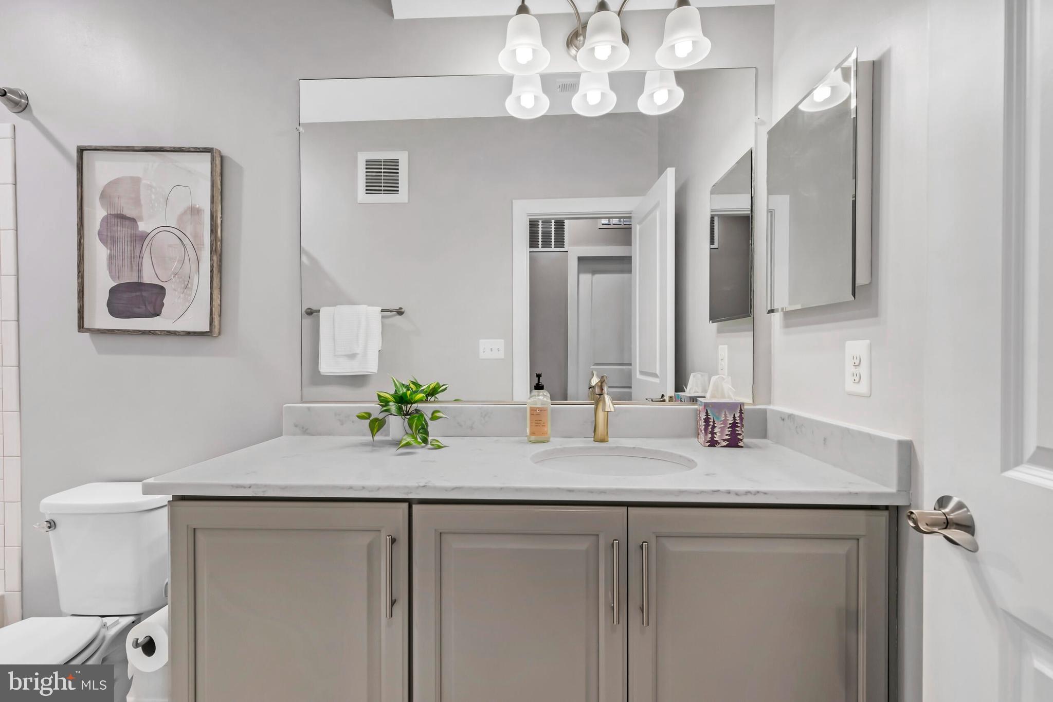 2406 Main Line Blvd #101