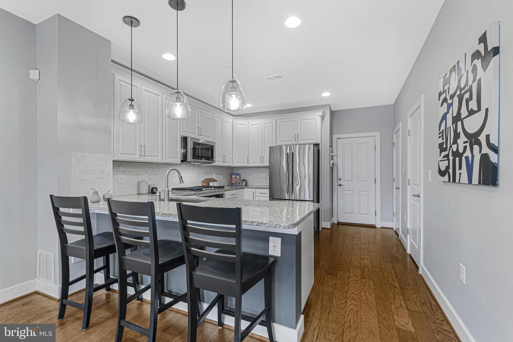 2406 Main Line Blvd #101