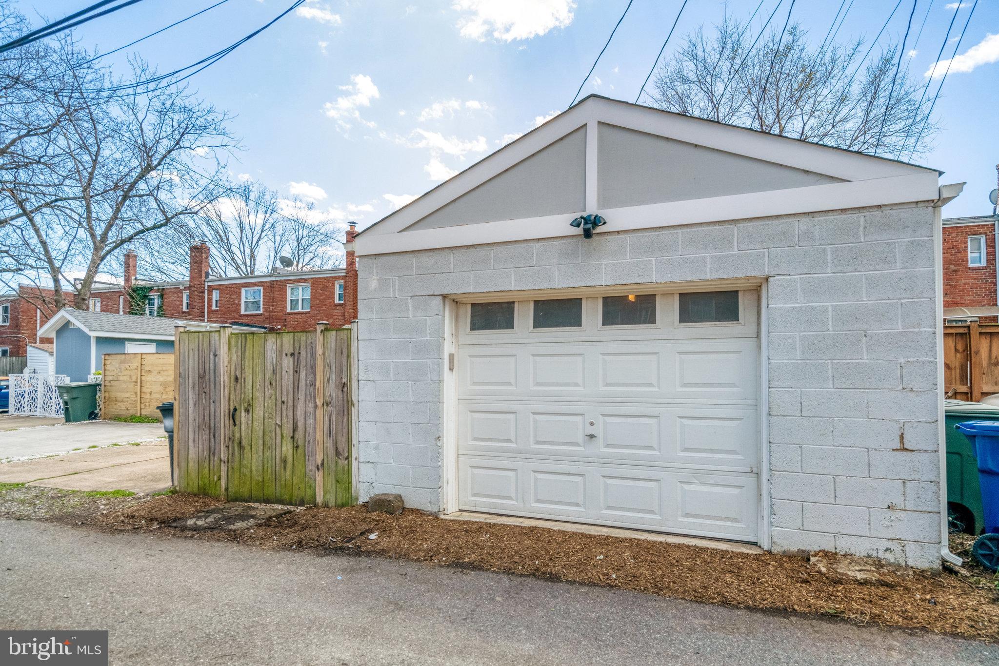200 Wesmond Dr