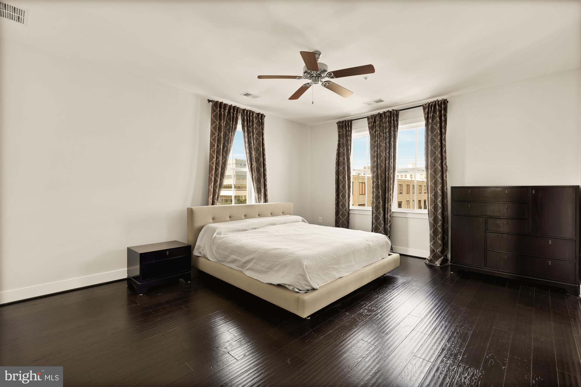 619 MCKENZIE AVENUE 102