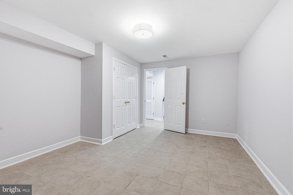 10631 ELMONT COURT
