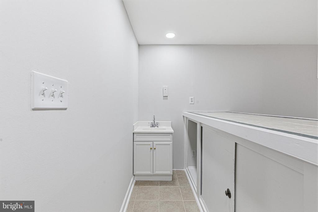 10631 ELMONT COURT