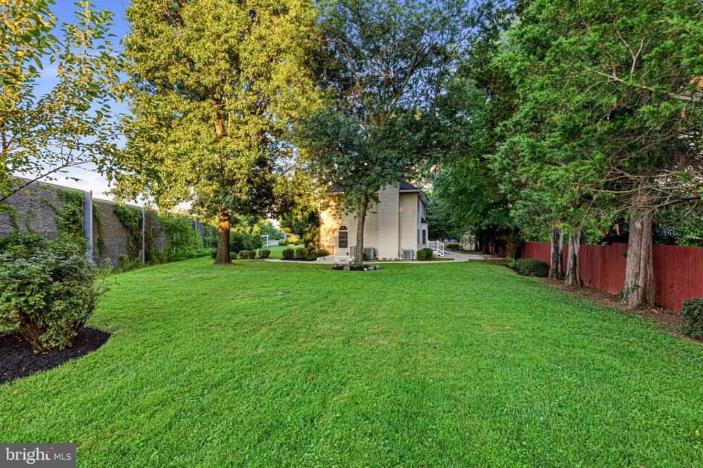 10631 ELMONT COURT