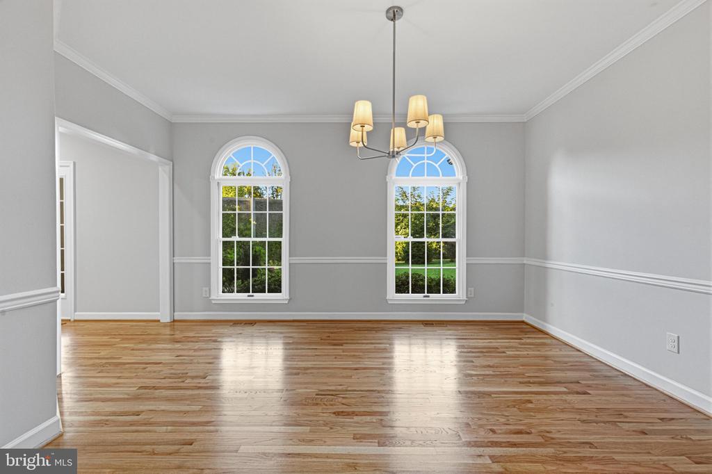 10631 ELMONT COURT