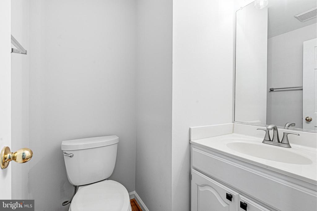 10631 ELMONT COURT