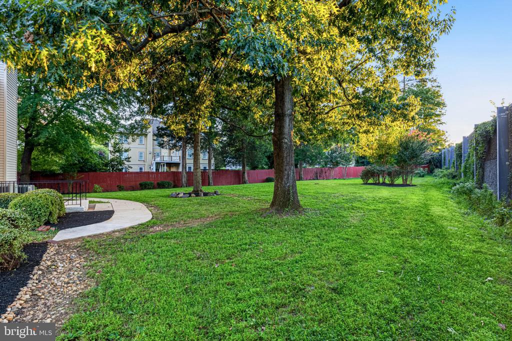 10631 ELMONT COURT