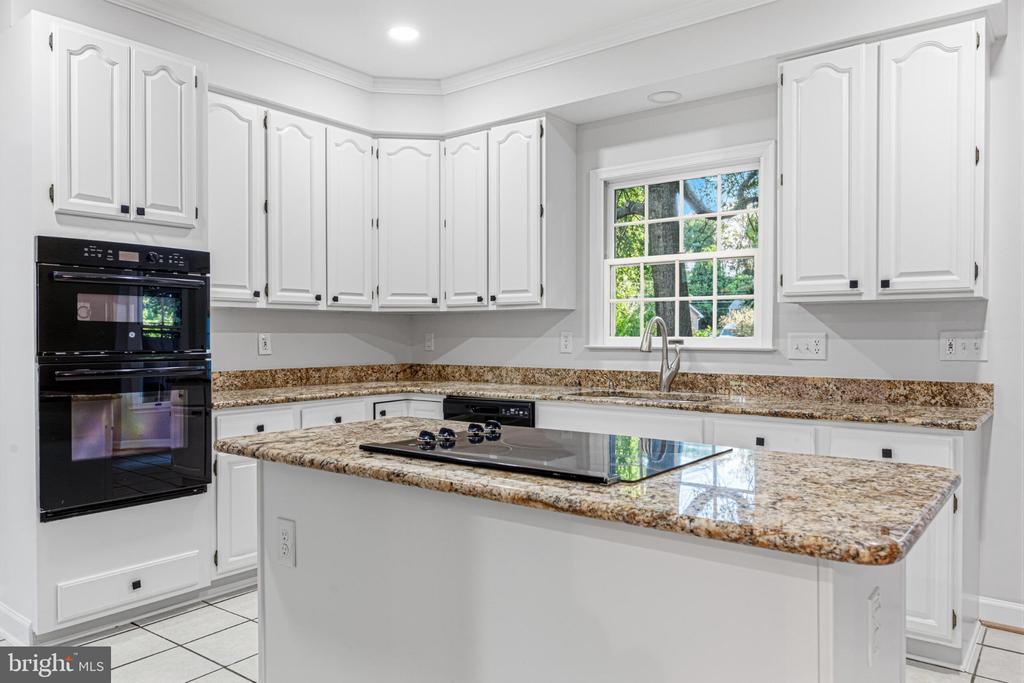 10631 ELMONT COURT