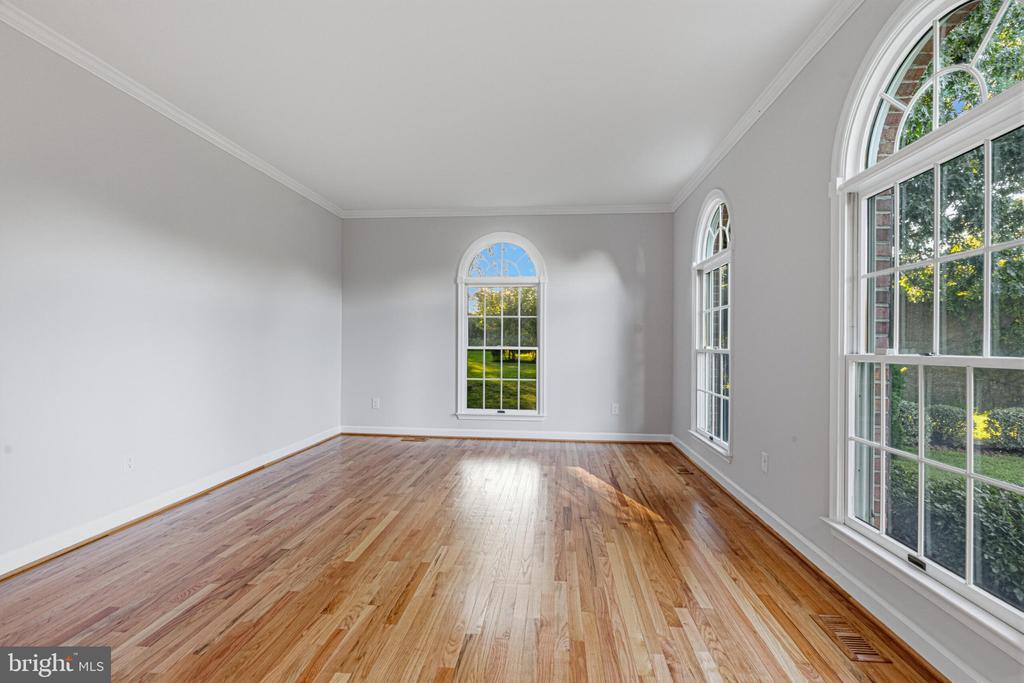 10631 ELMONT COURT