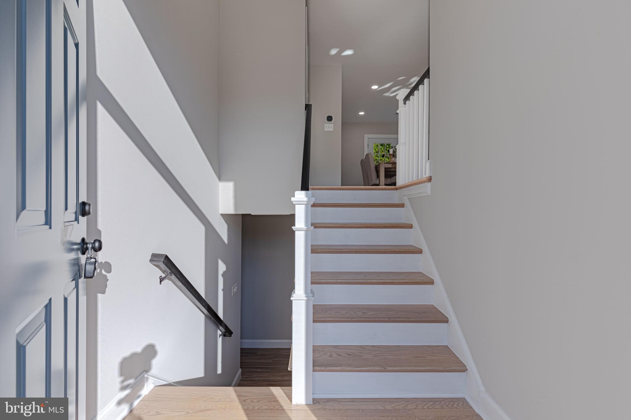 509 CREEK CROSSING ROAD NE