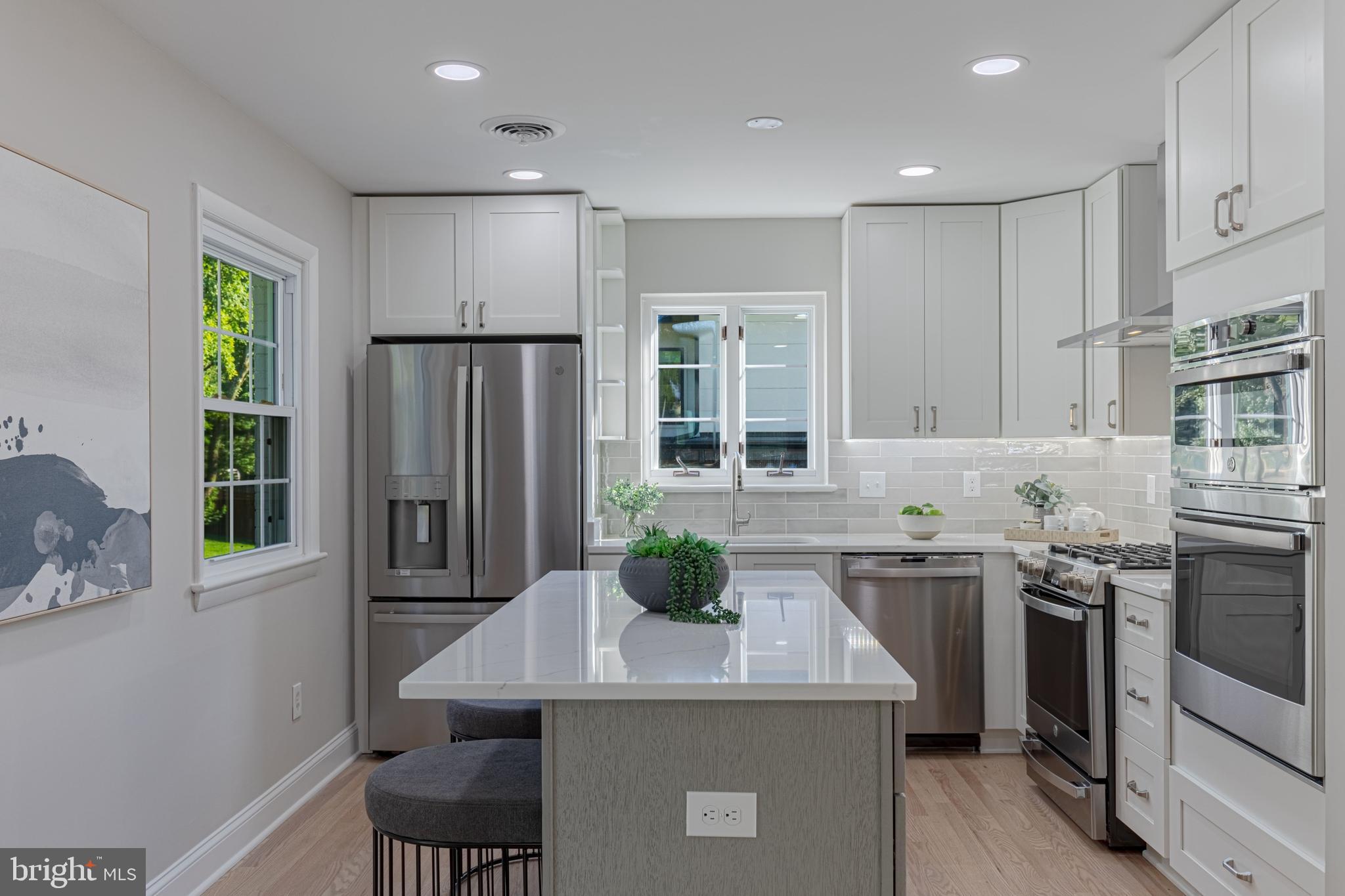 509 CREEK CROSSING ROAD NE