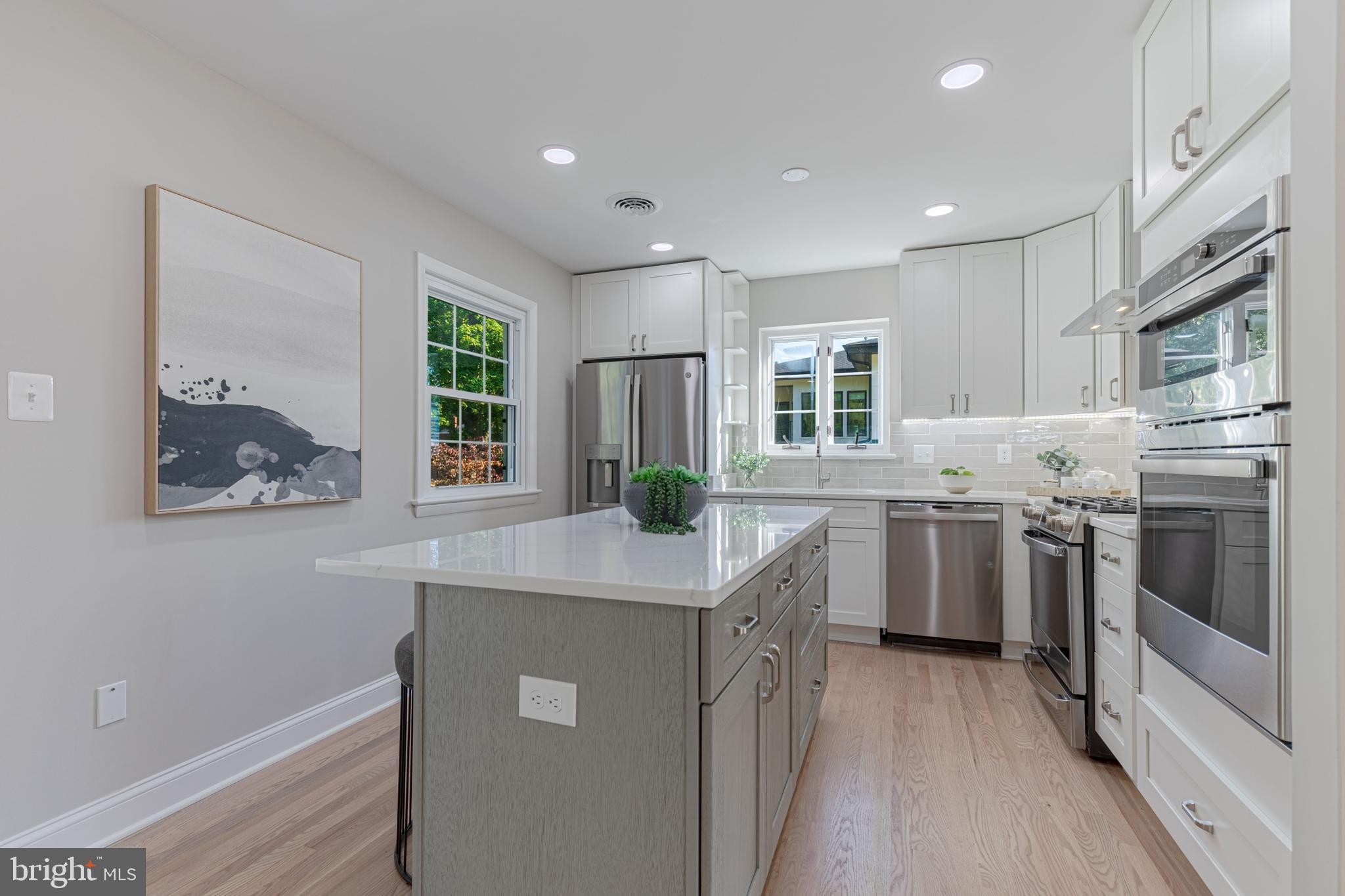 509 CREEK CROSSING ROAD NE