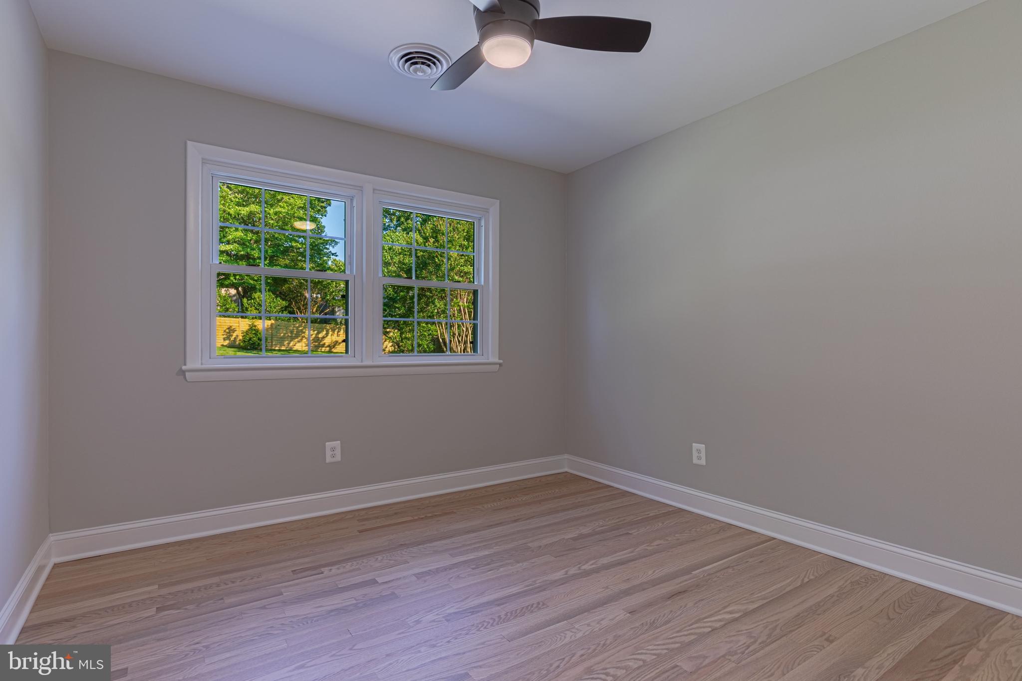 509 CREEK CROSSING ROAD NE