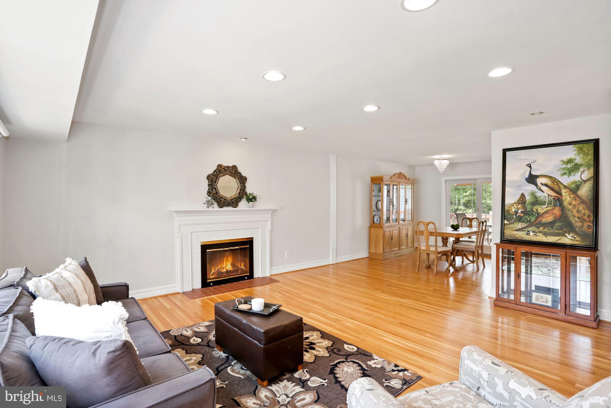 1632 MORRILL COURT