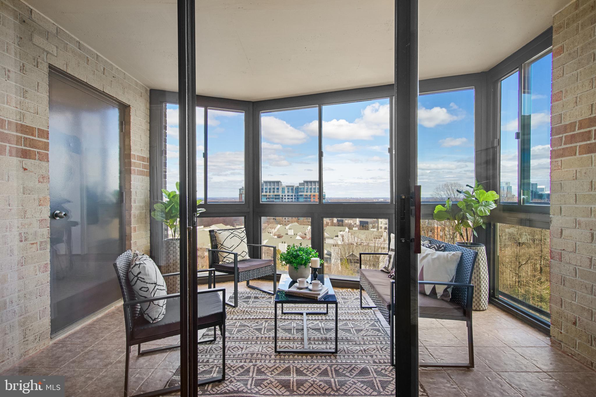 8350 Greensboro Dr #926