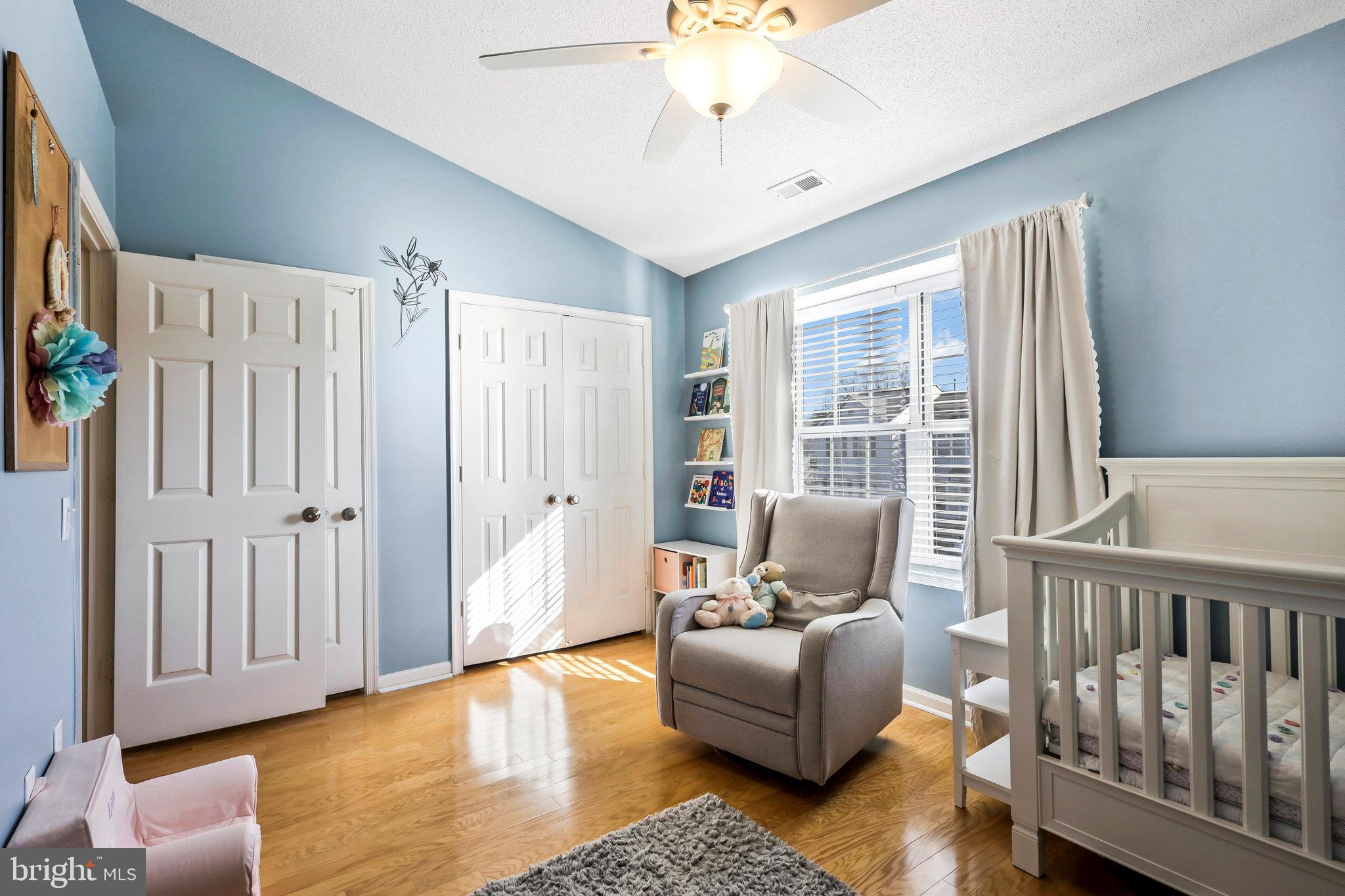 6559 Old Carriage Ln