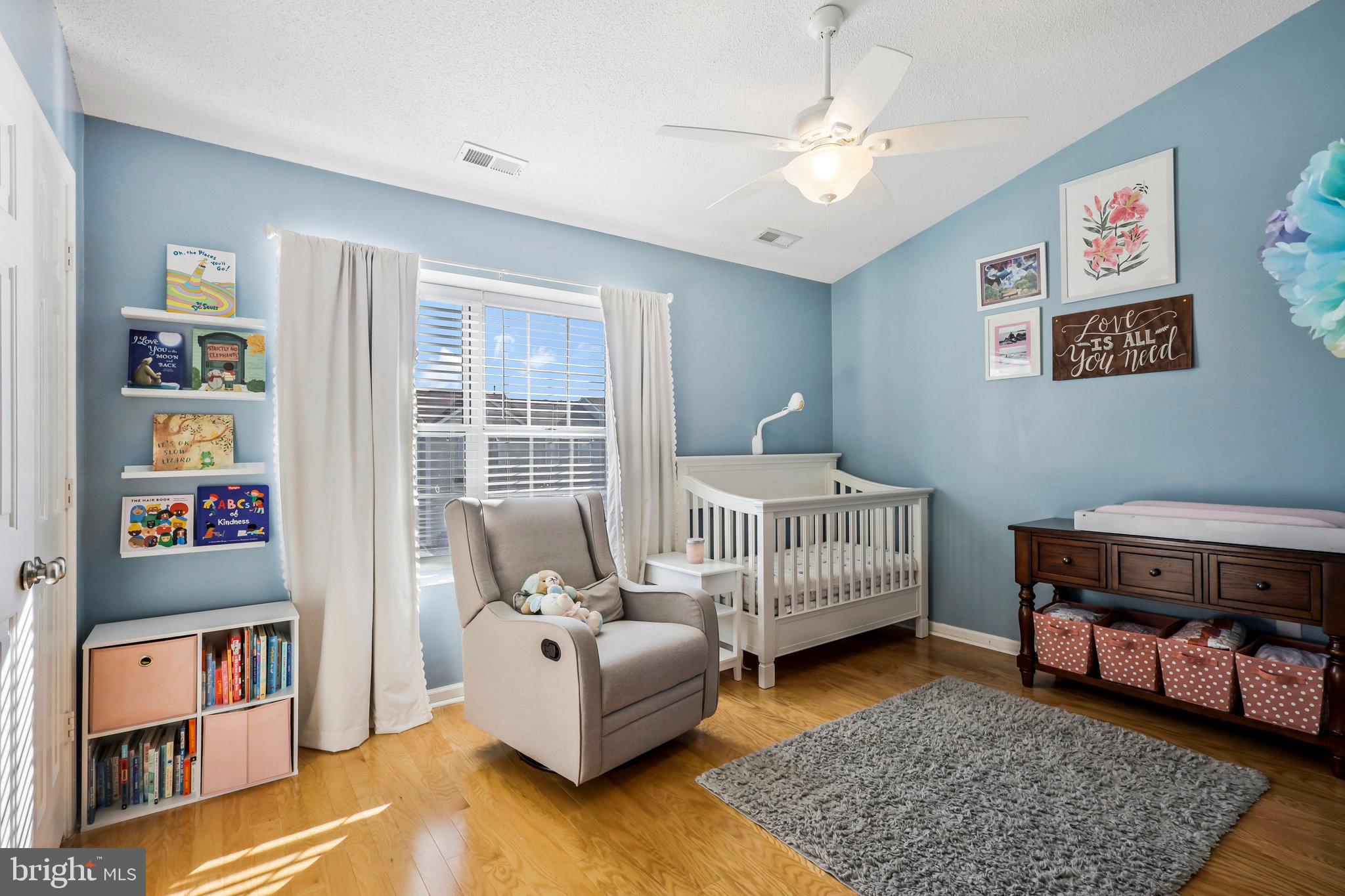 6559 Old Carriage Ln