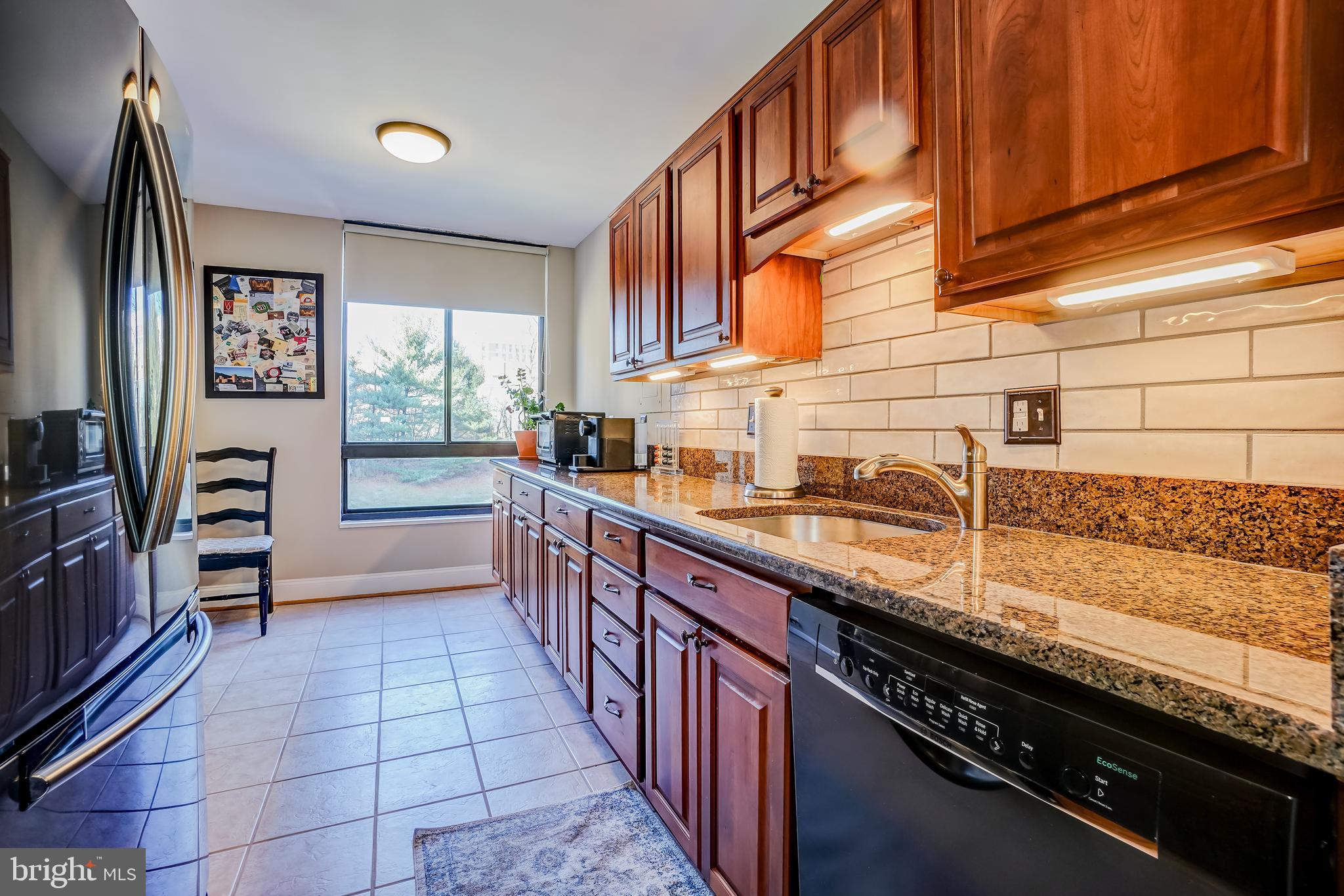 1800 OLD MEADOW RD #622