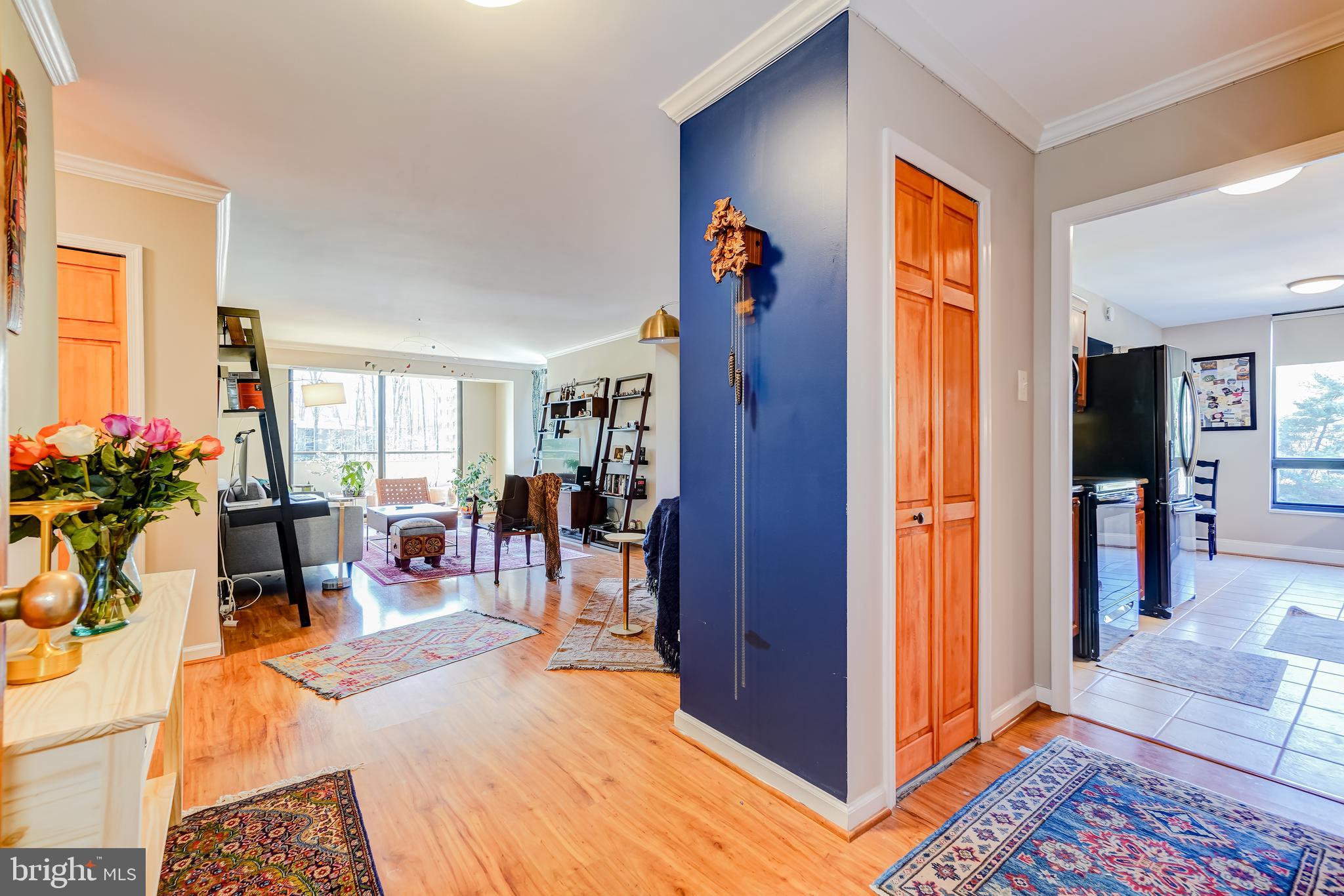 1800 OLD MEADOW RD #622