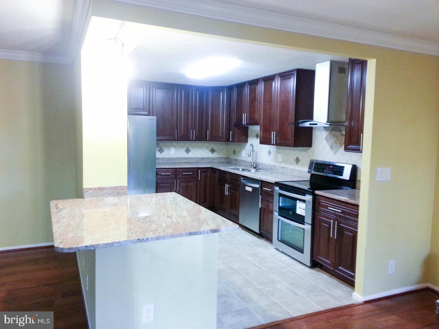 8360 Greensboro Dr #109
