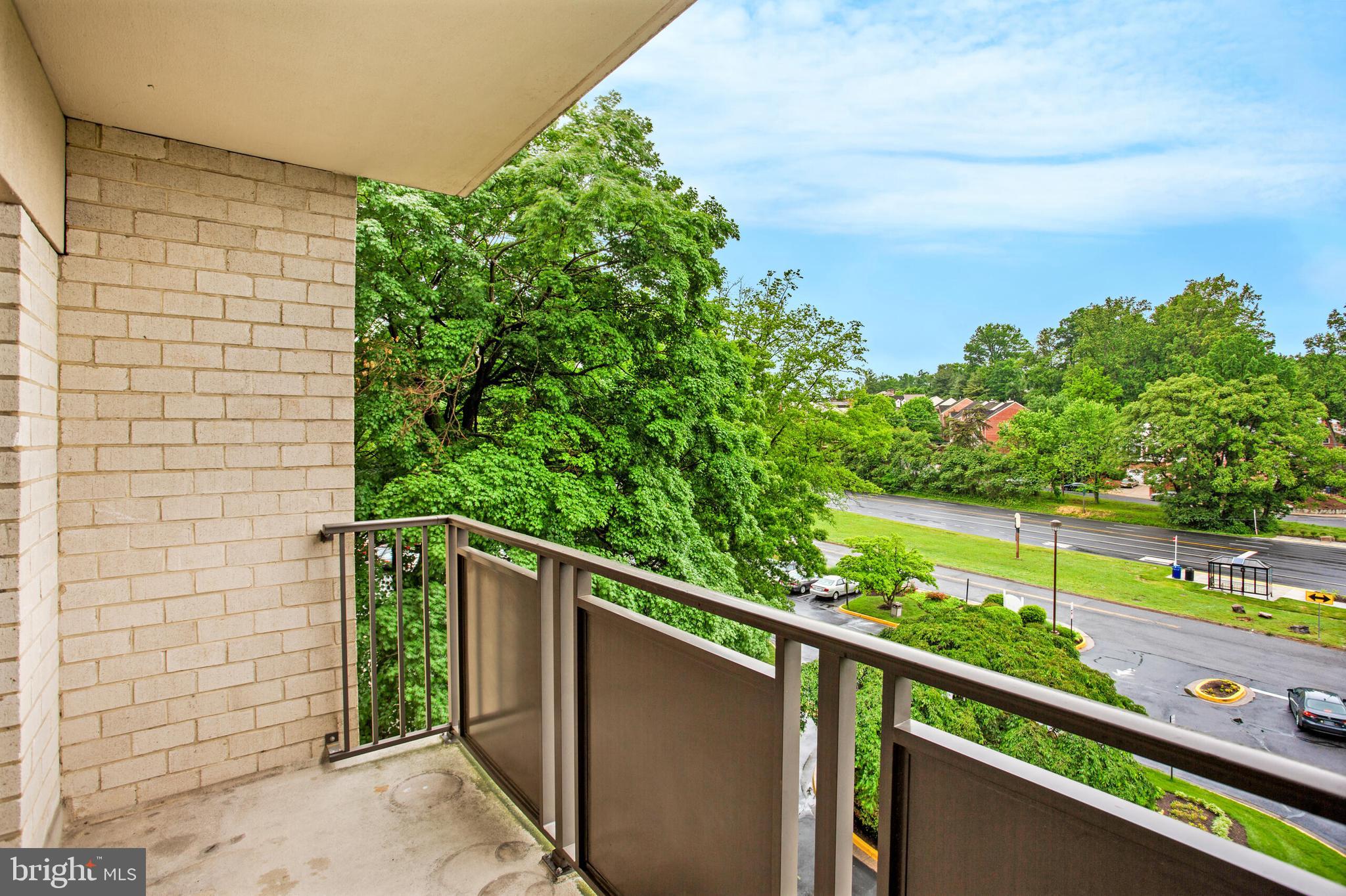 6001 Arlington Blvd #508