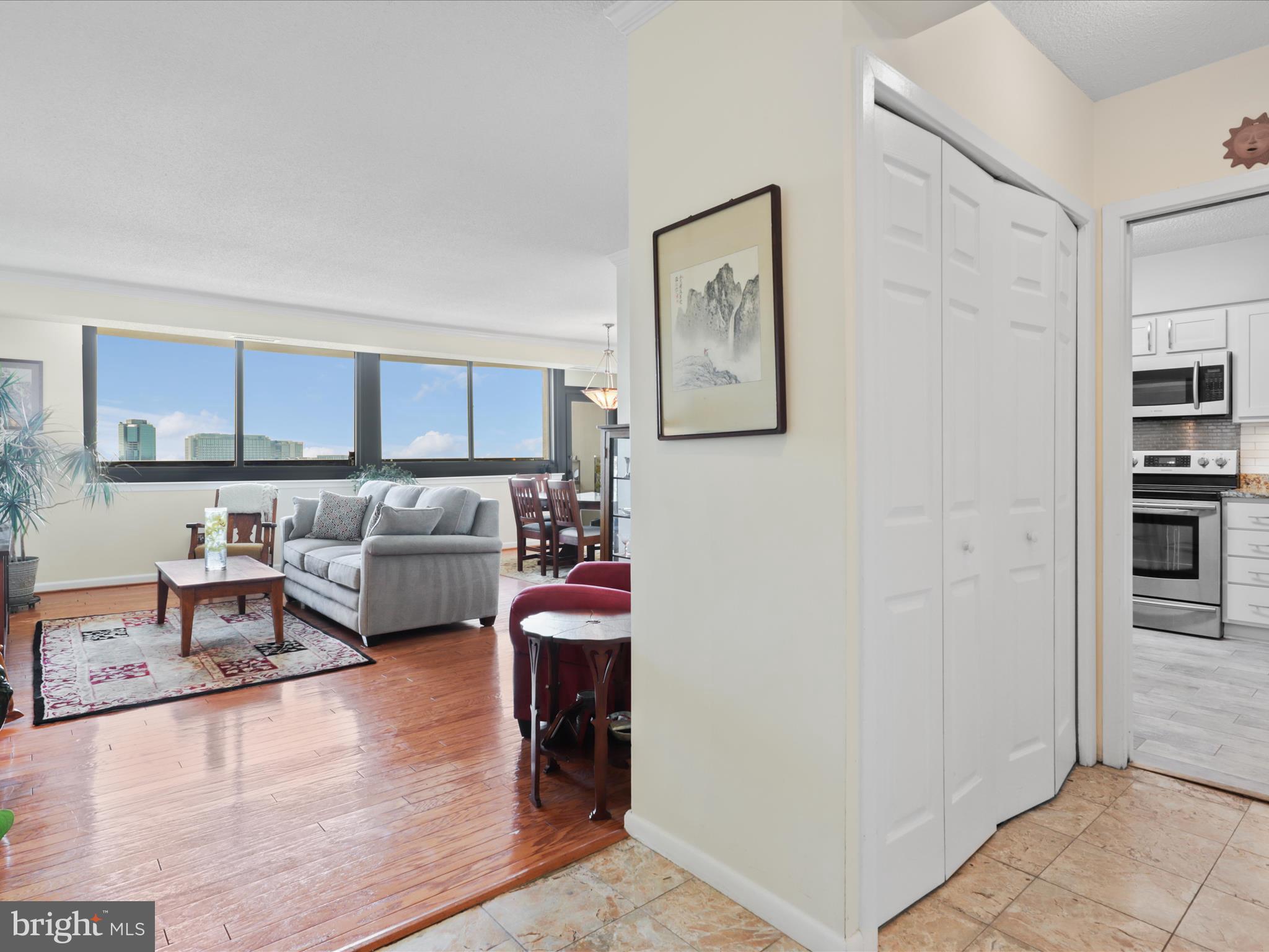5501 Seminary Rd #1309 S