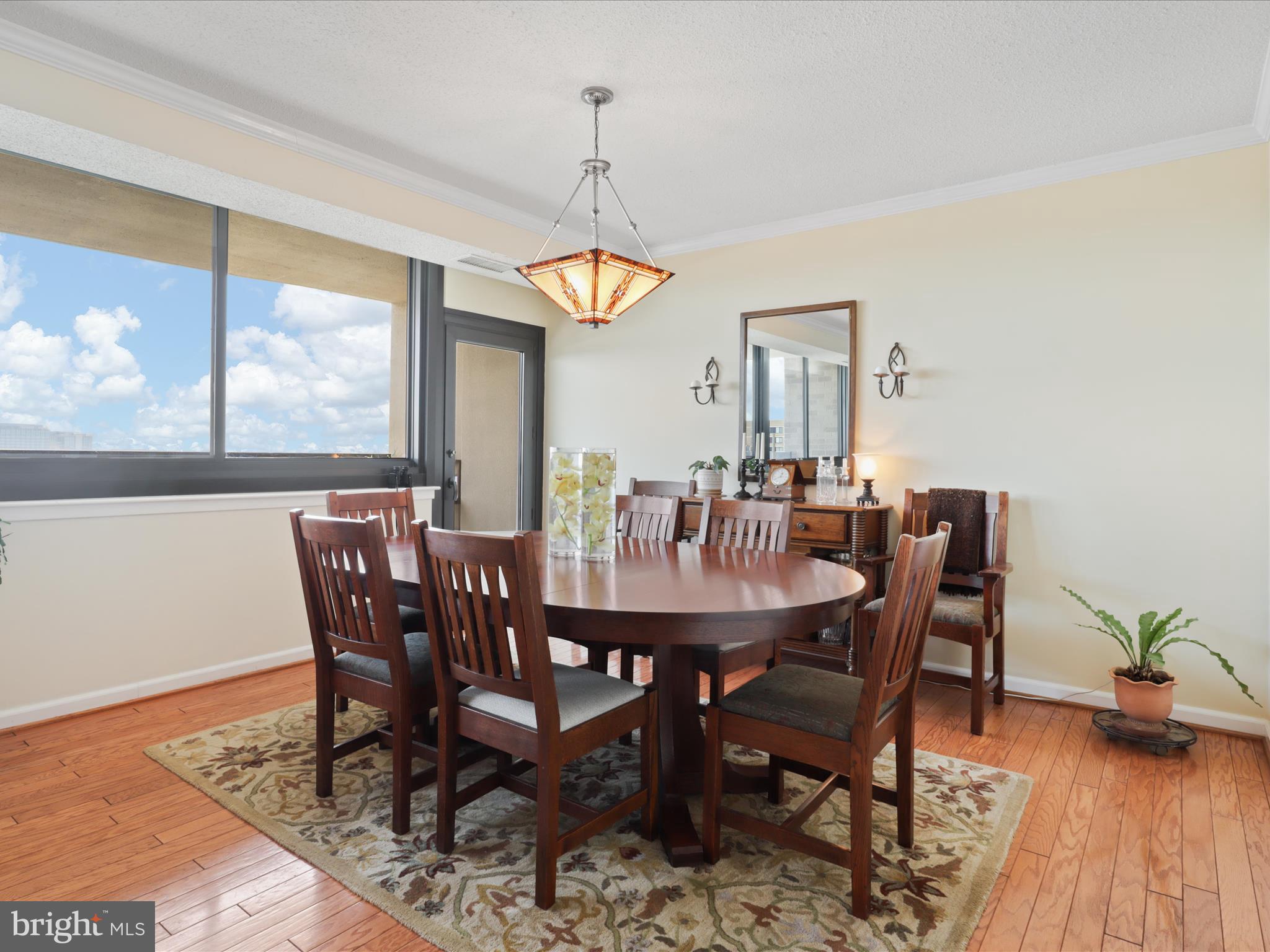 5501 Seminary Rd #1309 S
