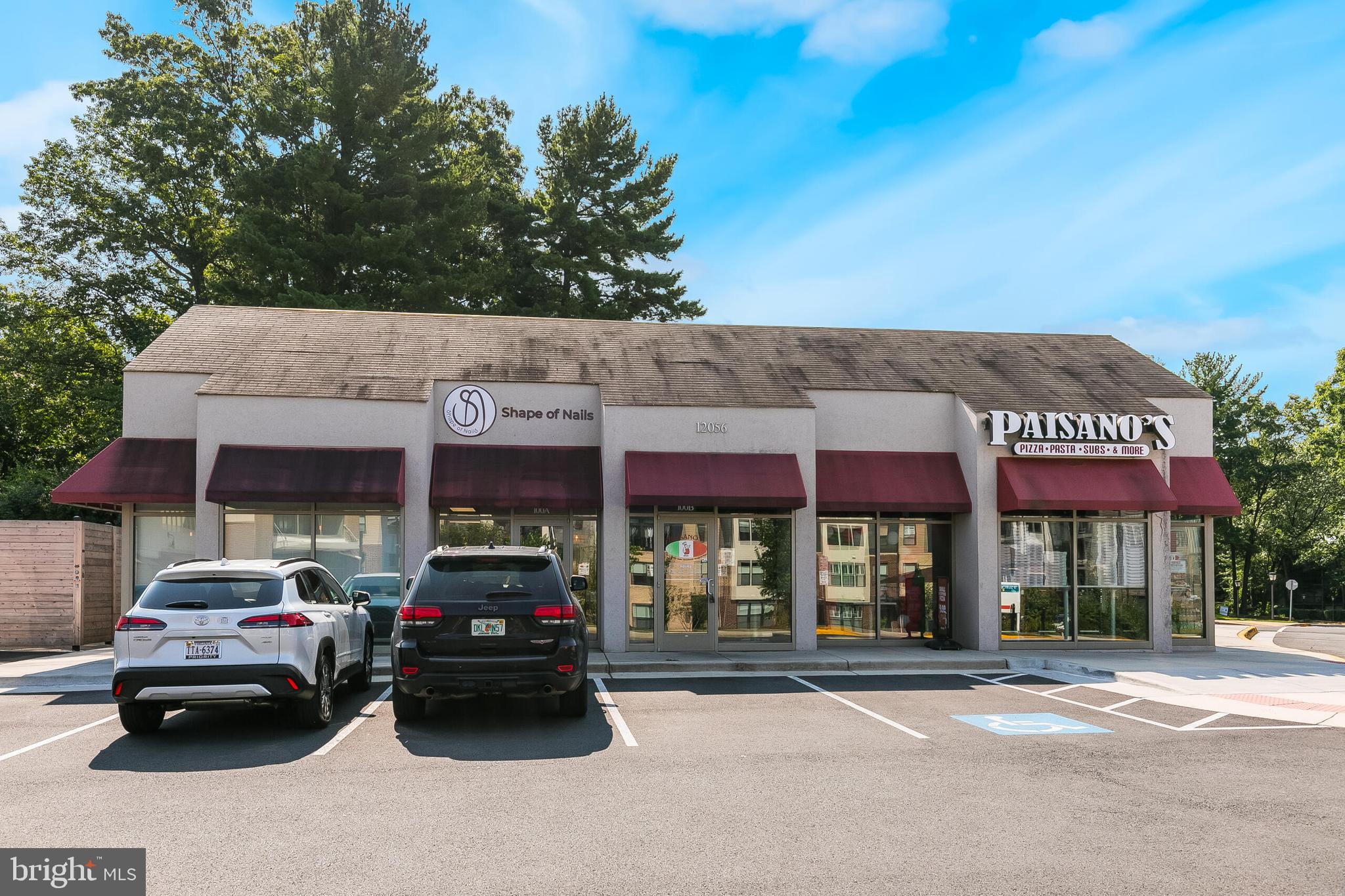 1639 PARKCREST CIR #300